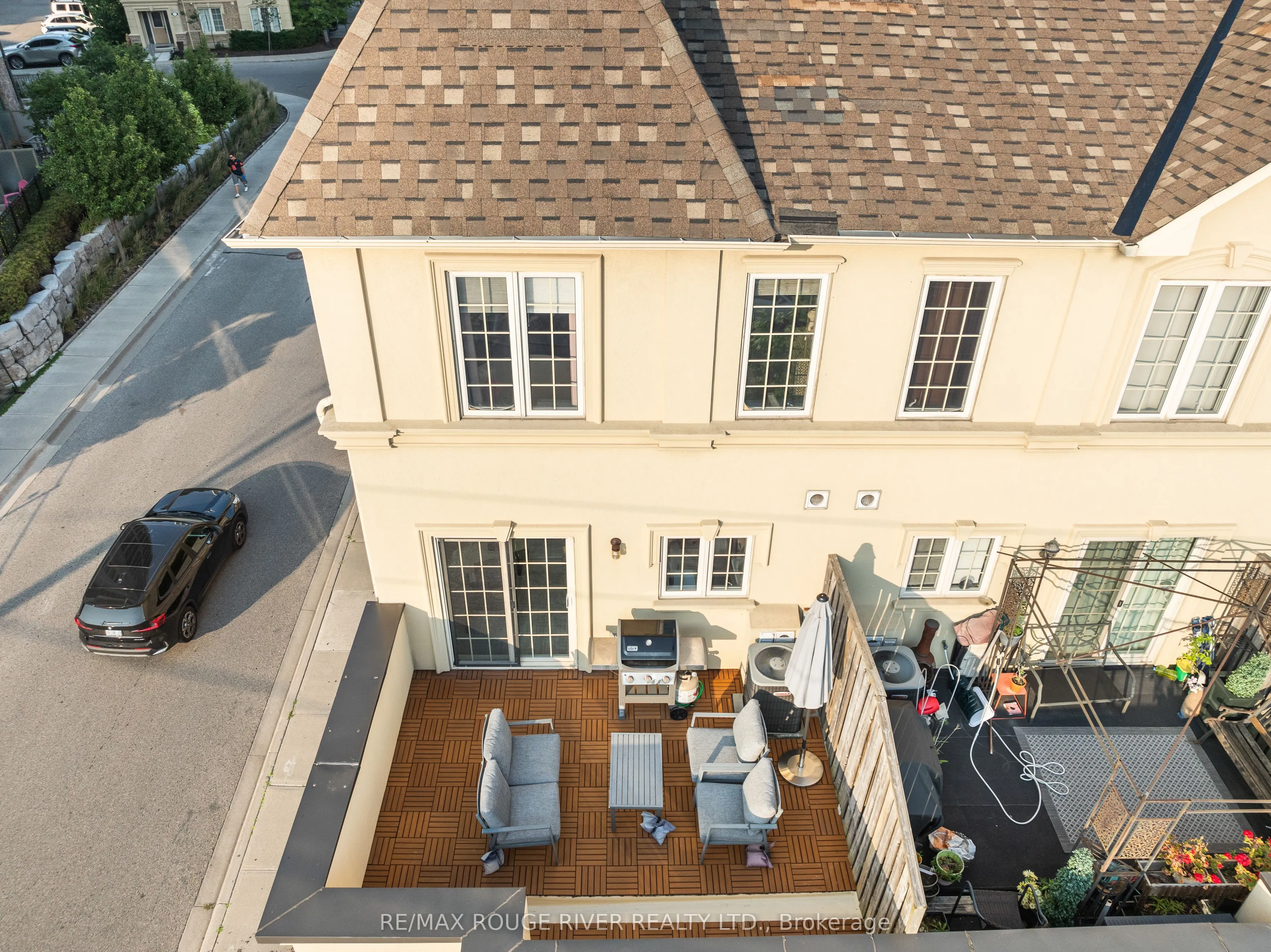 1250 St Martins Drive, #1