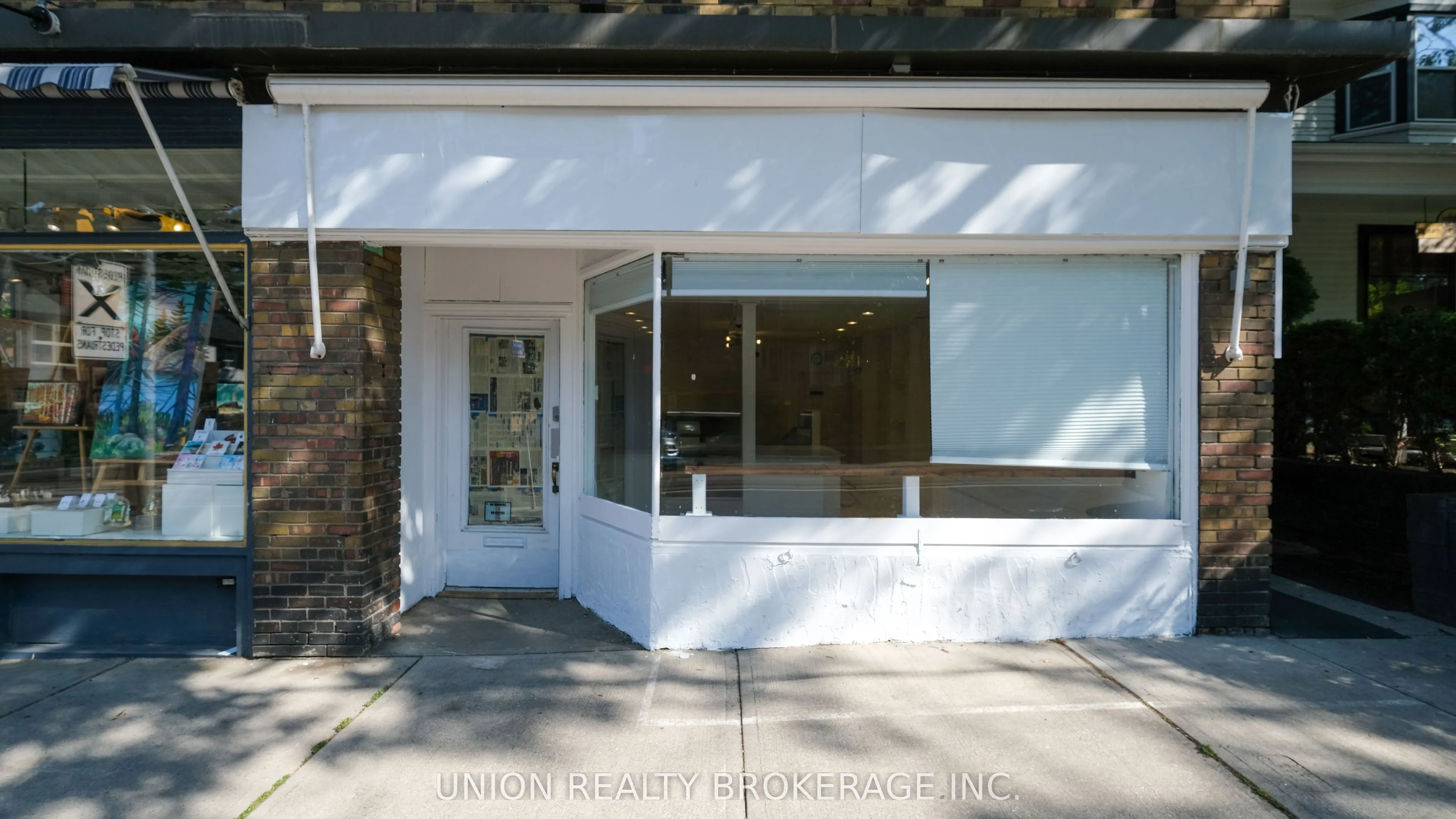 2198A Queen Street