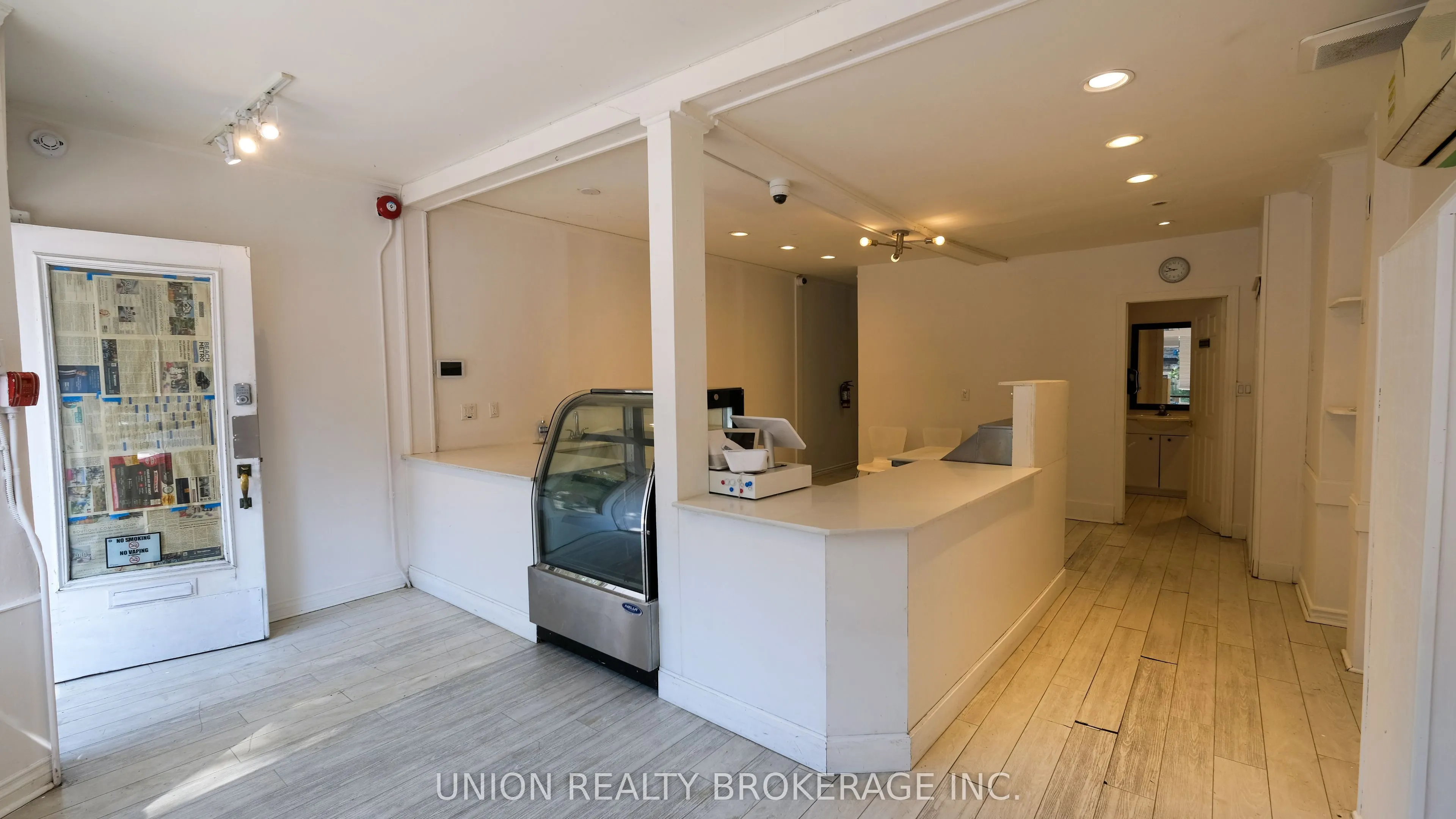 2198A Queen Street