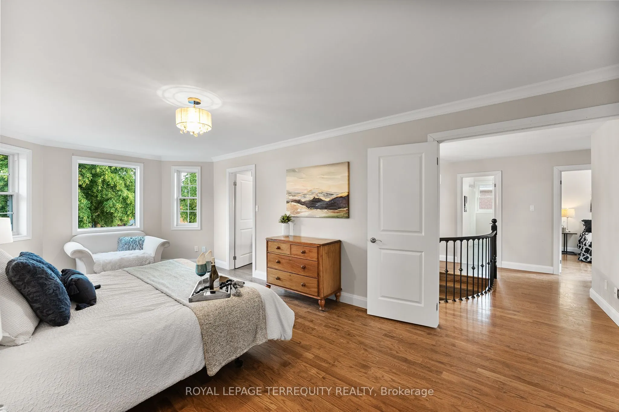 77 Ingleborough Drive