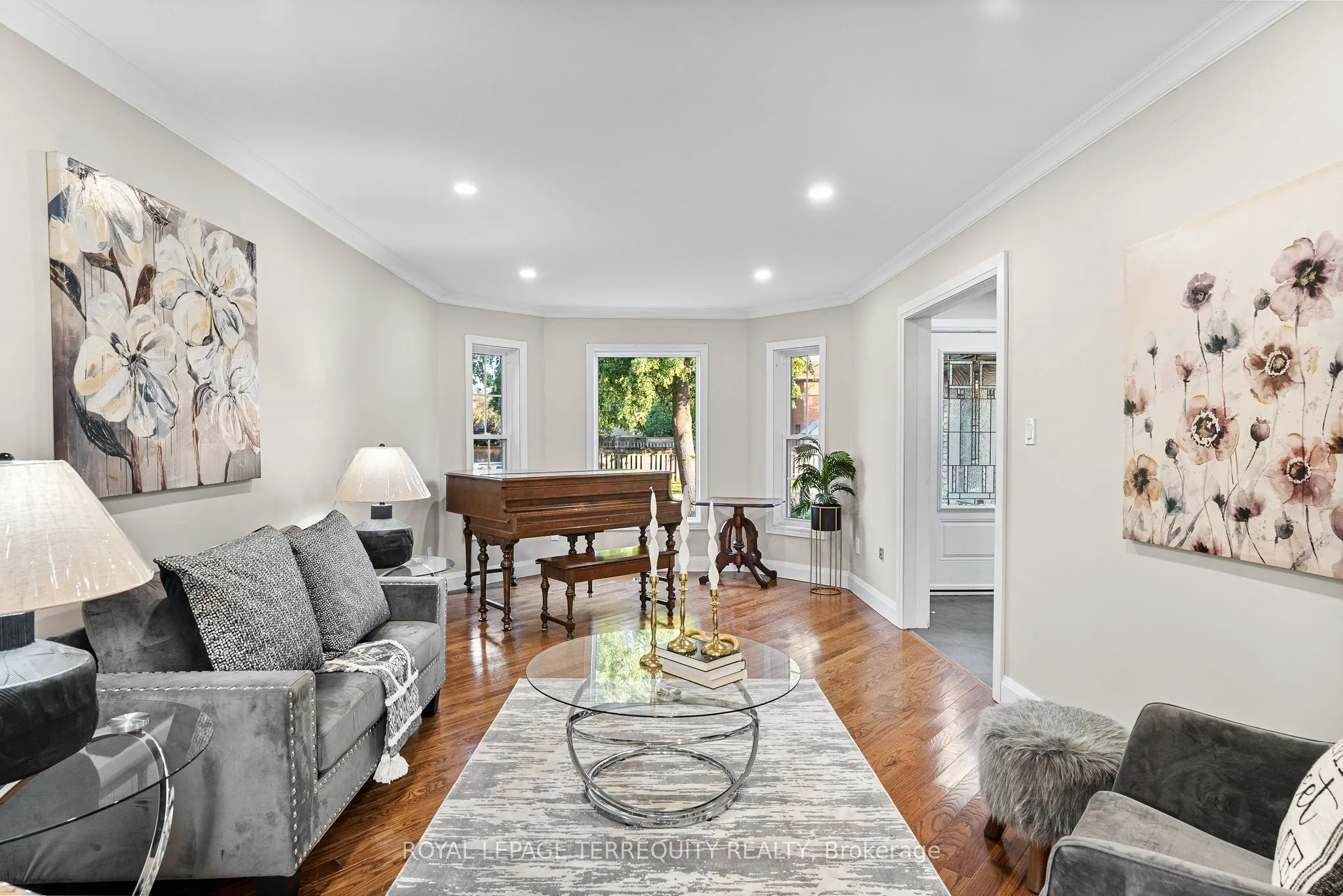 77 Ingleborough Drive
