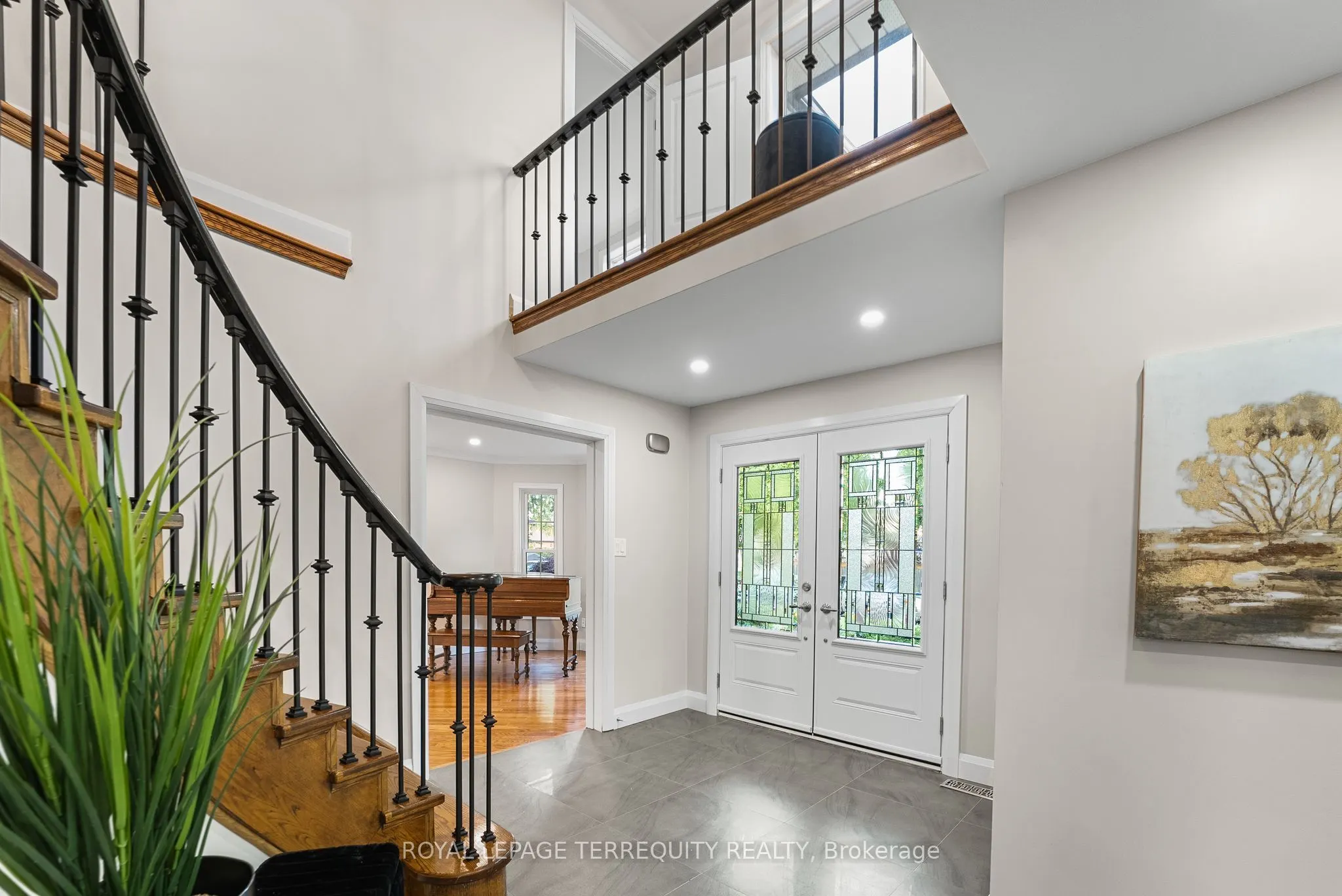 77 Ingleborough Drive
