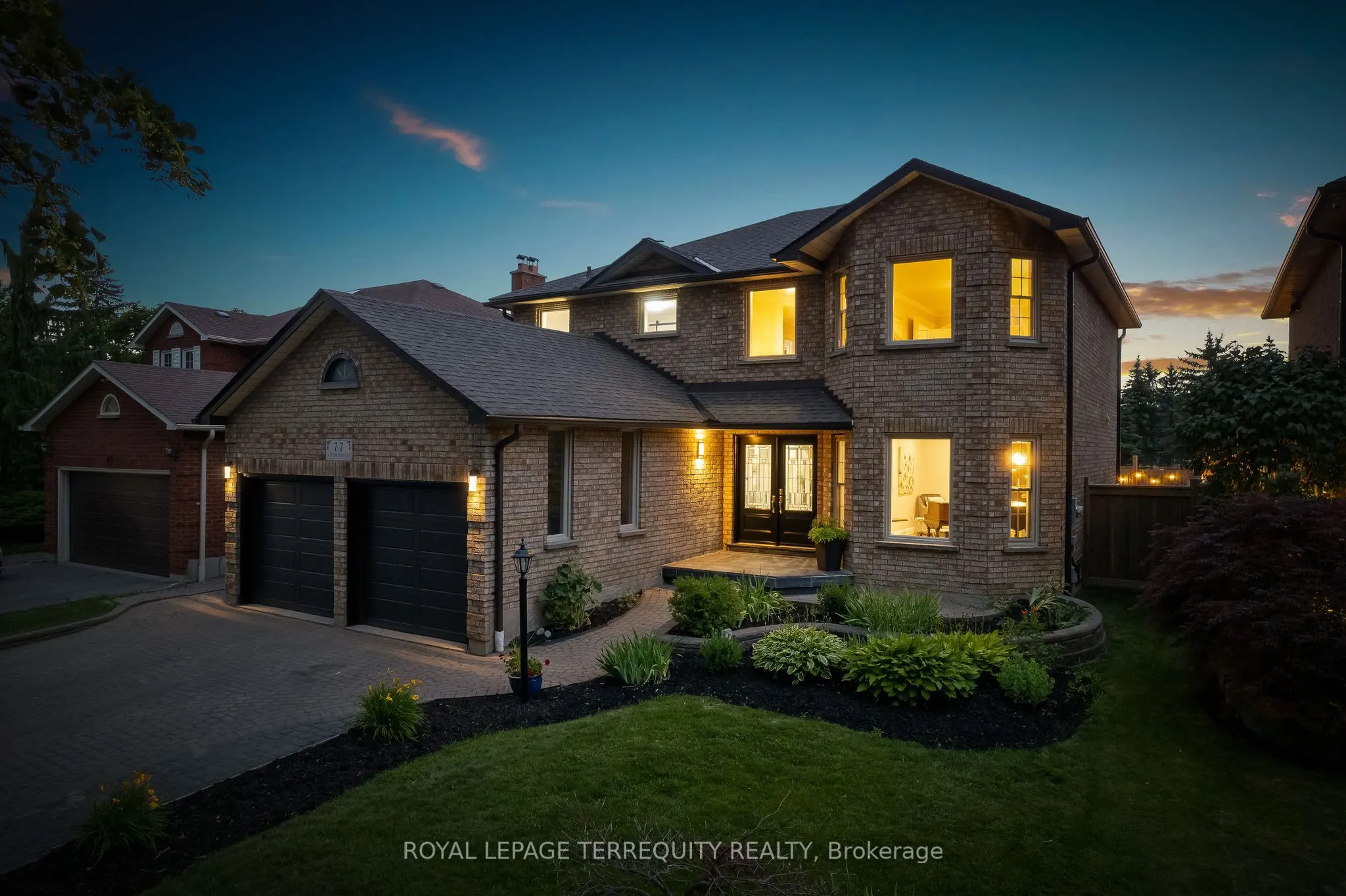 77 Ingleborough Drive