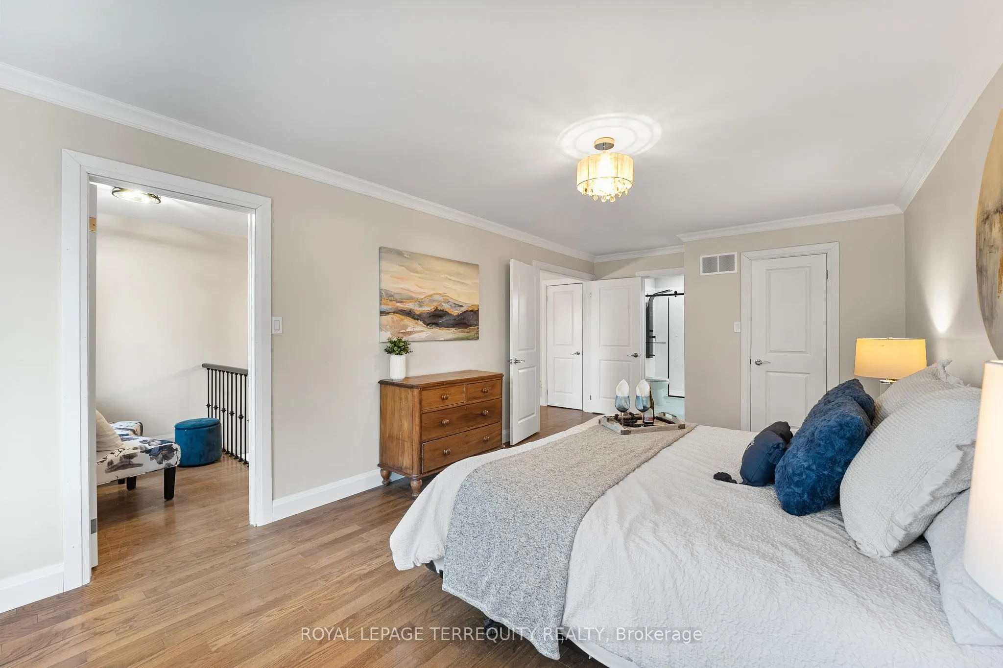 77 Ingleborough Drive