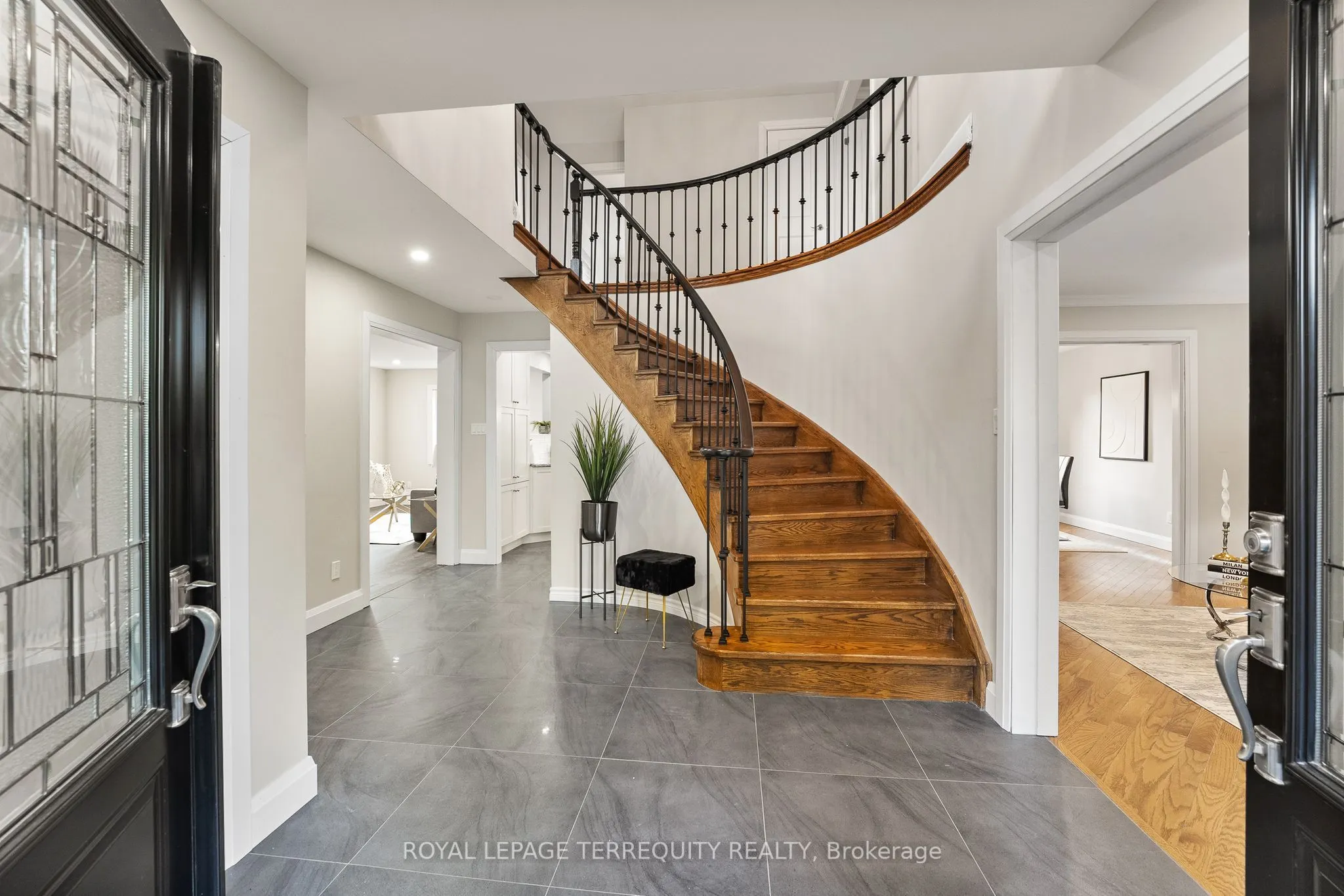 77 Ingleborough Drive