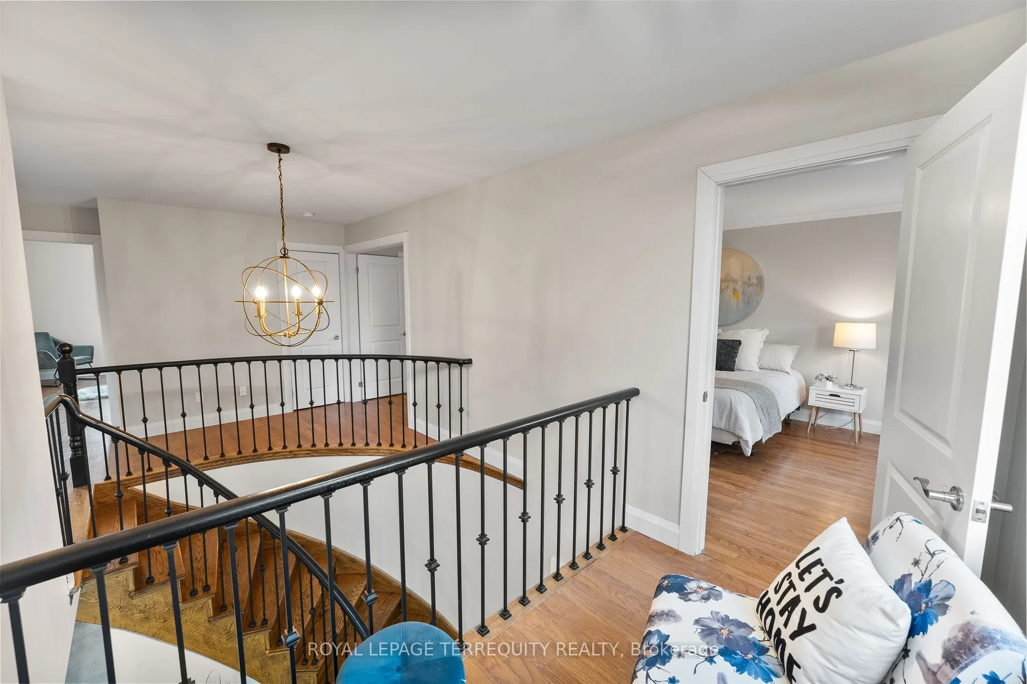 77 Ingleborough Drive