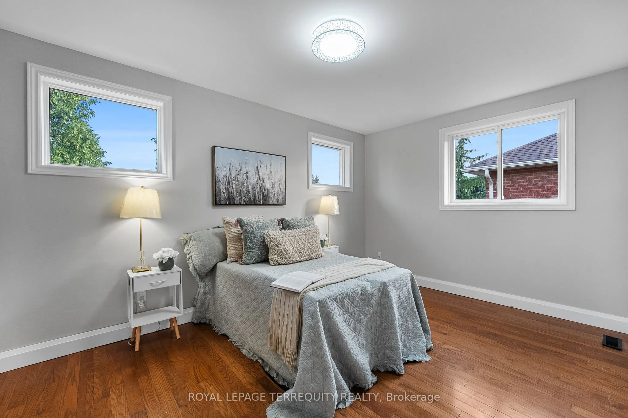 77 Ingleborough Drive