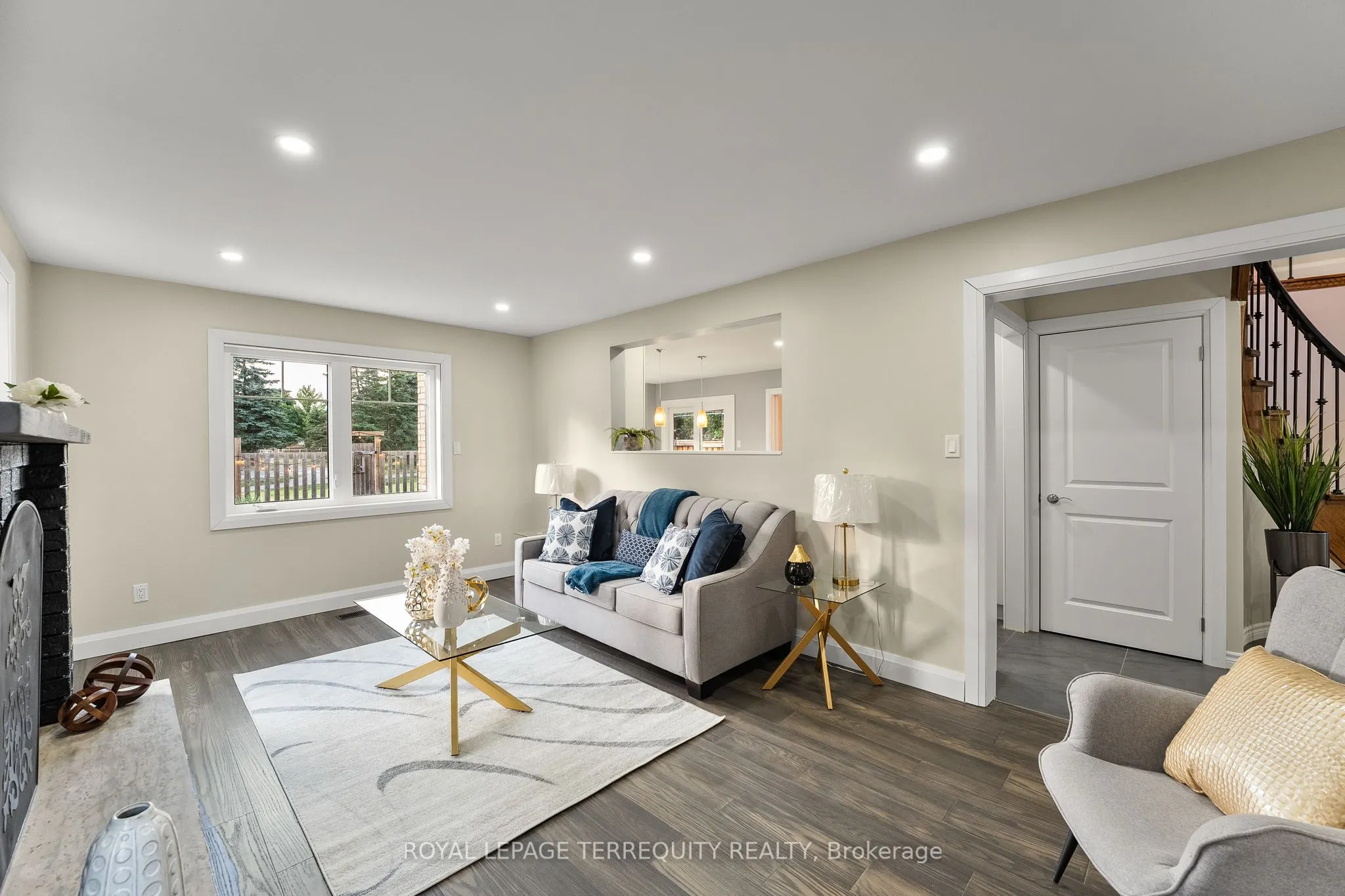 77 Ingleborough Drive