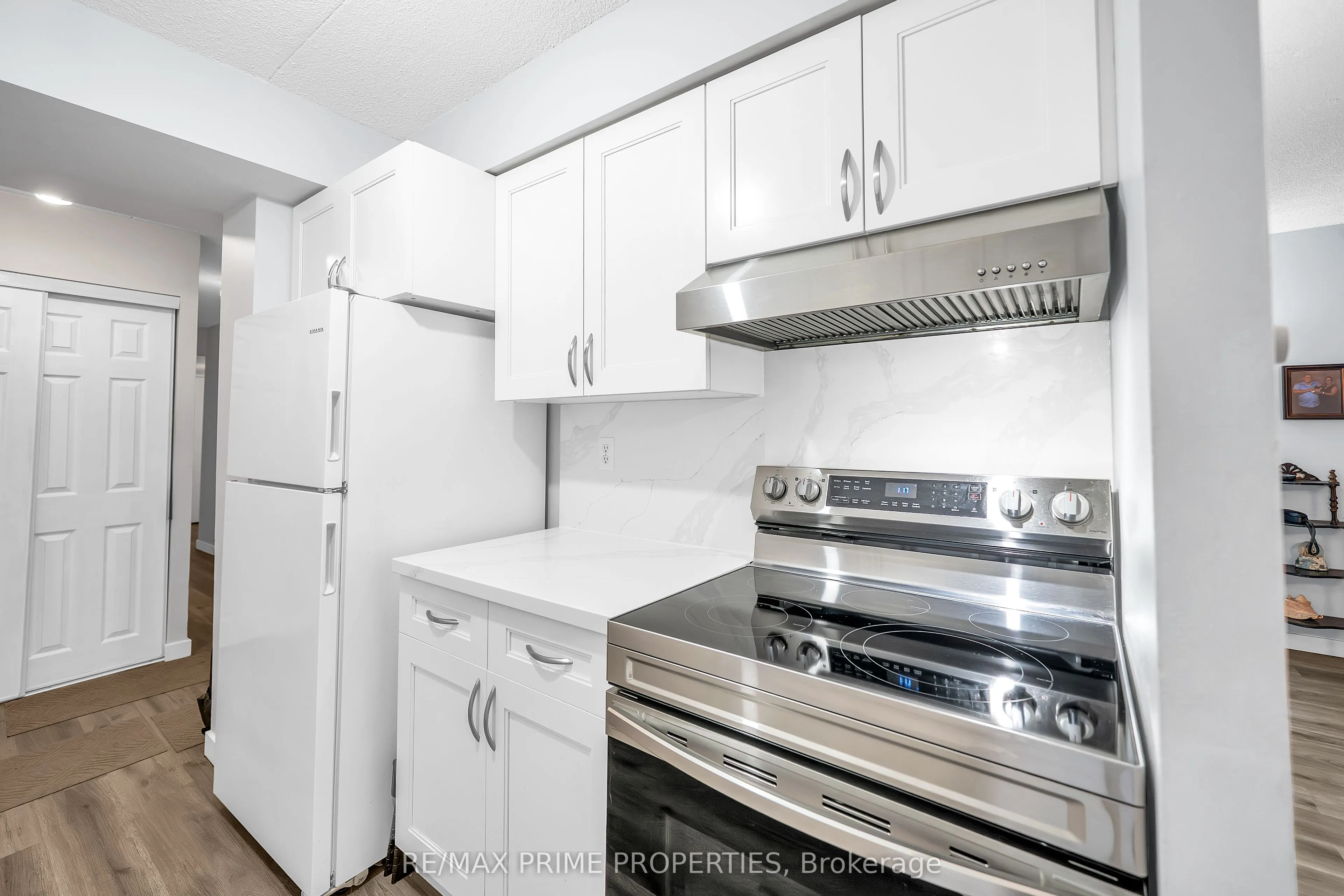 1535 Diefenbaker Court, #302