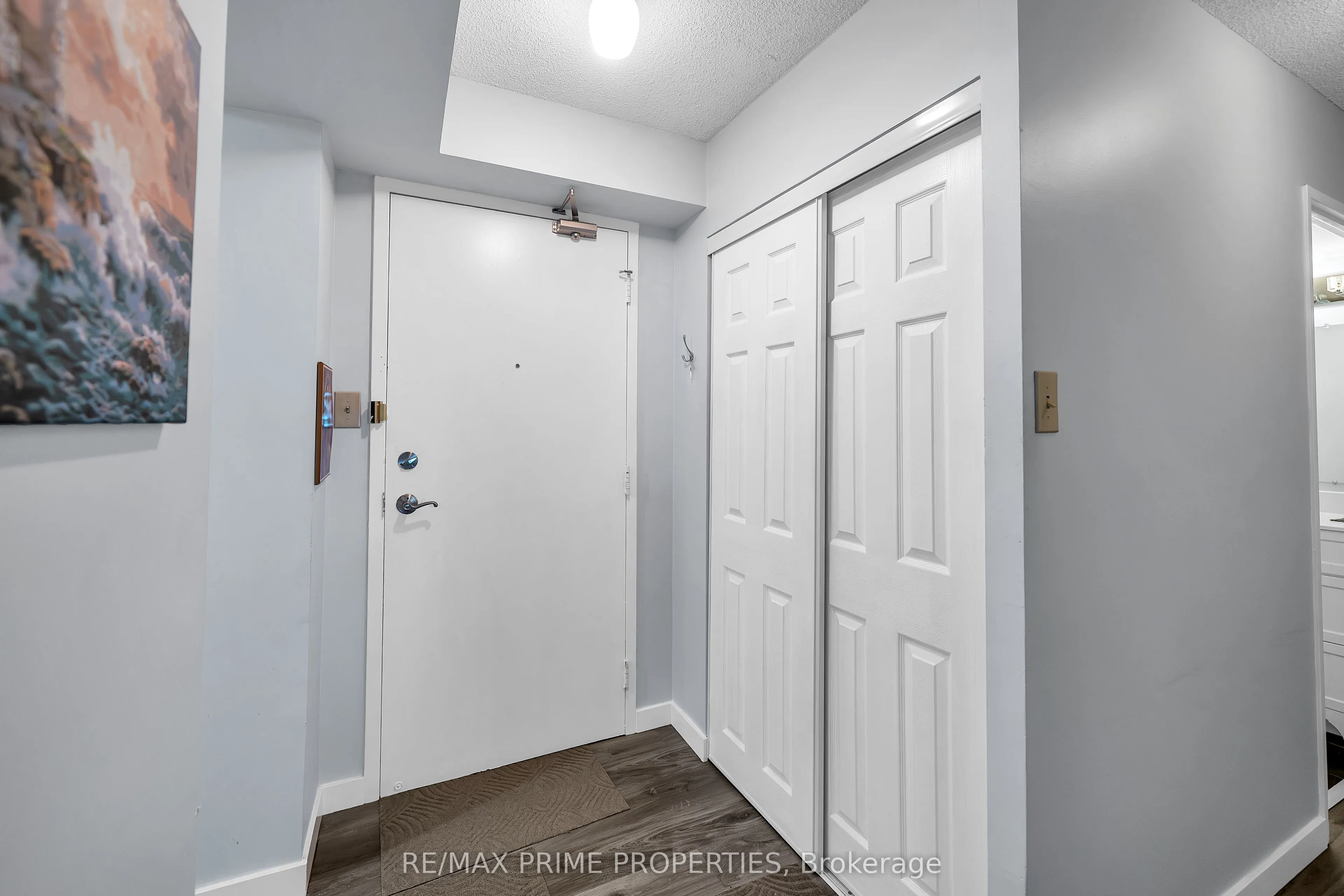 1535 Diefenbaker Court, #302