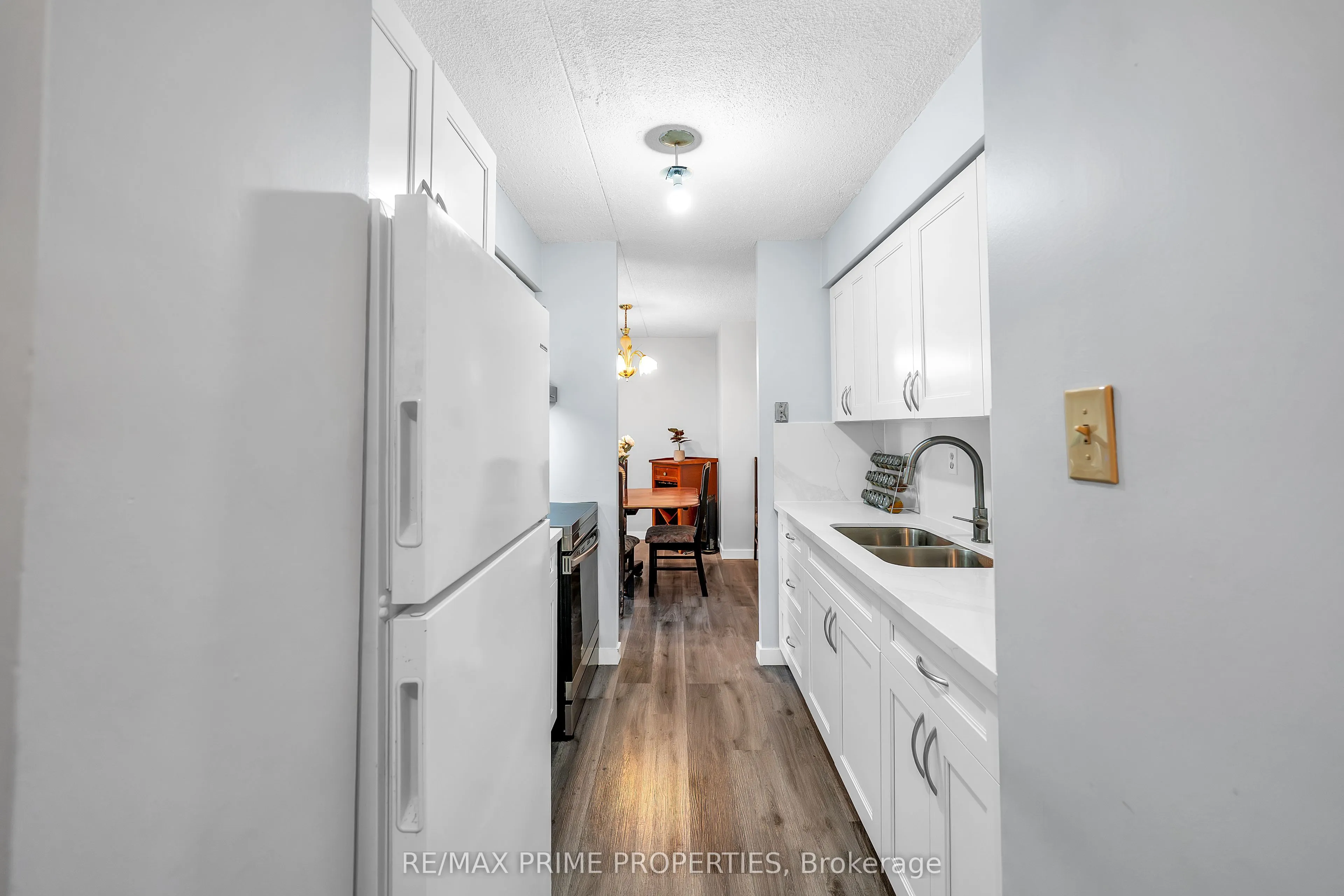 1535 Diefenbaker Court, #302
