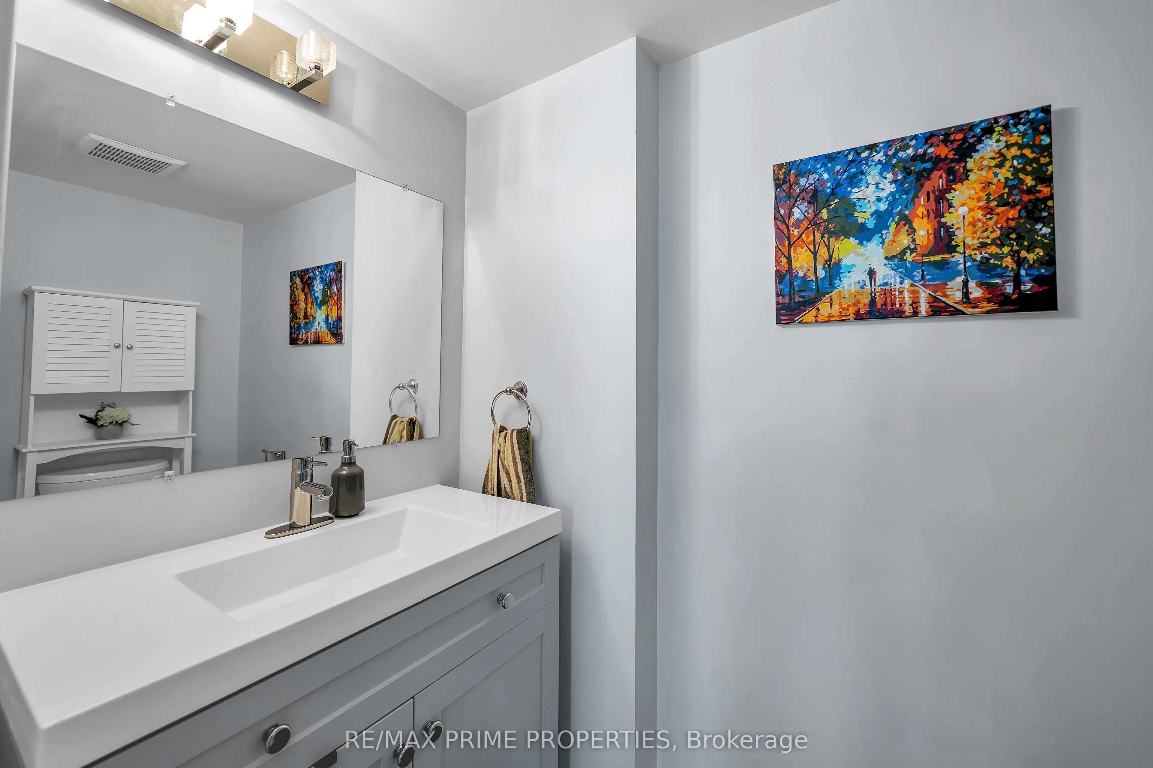 1535 Diefenbaker Court, #302