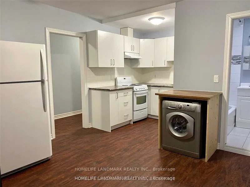 323 Danforth Avenue, #Apt. 2