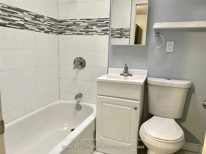 323 Danforth Avenue, #Apt. 2