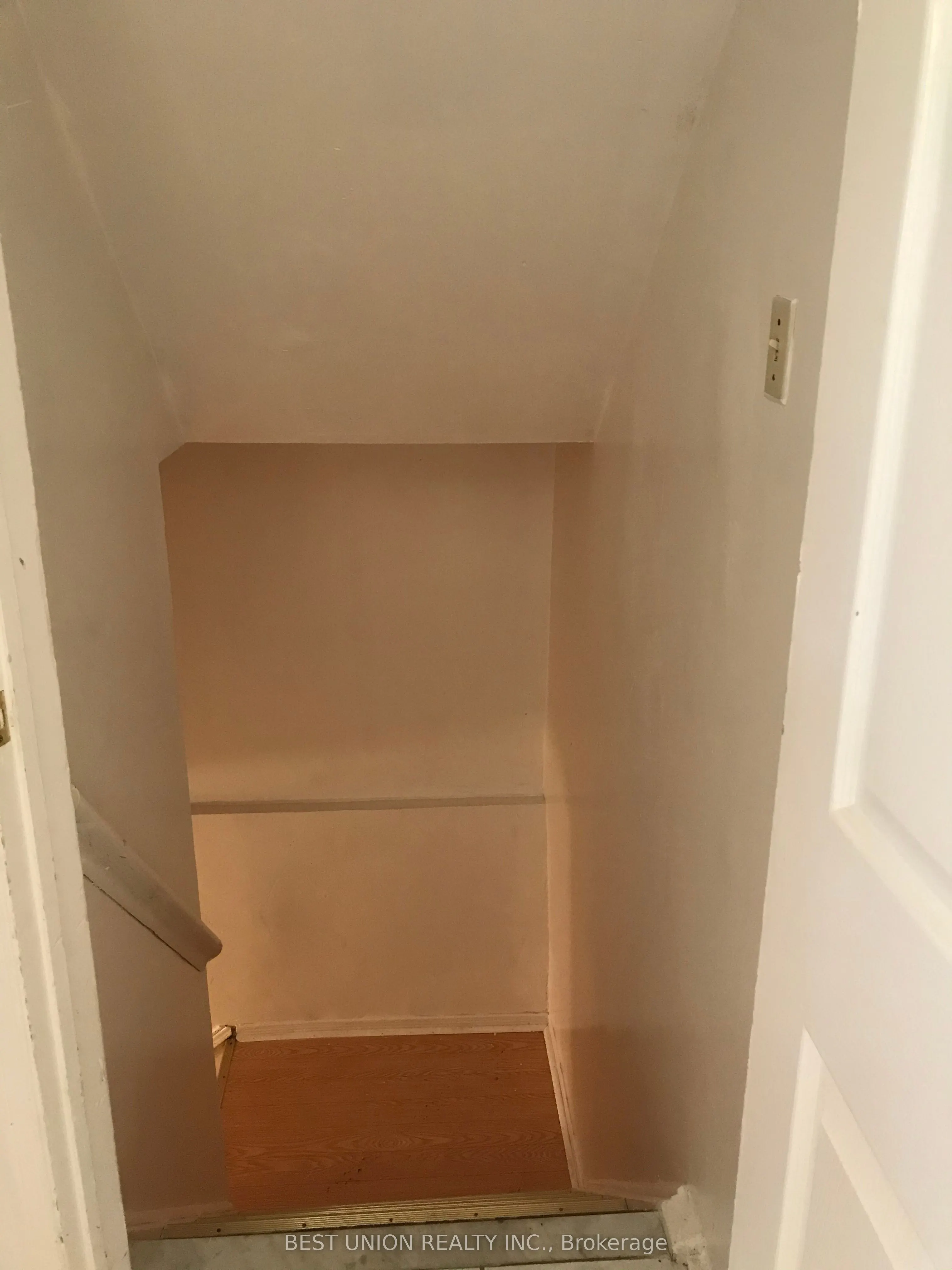 68 Lansbury Drive