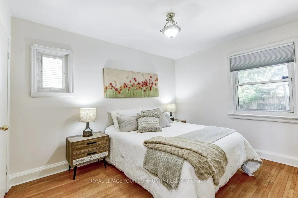 17 Dyson Boulevard