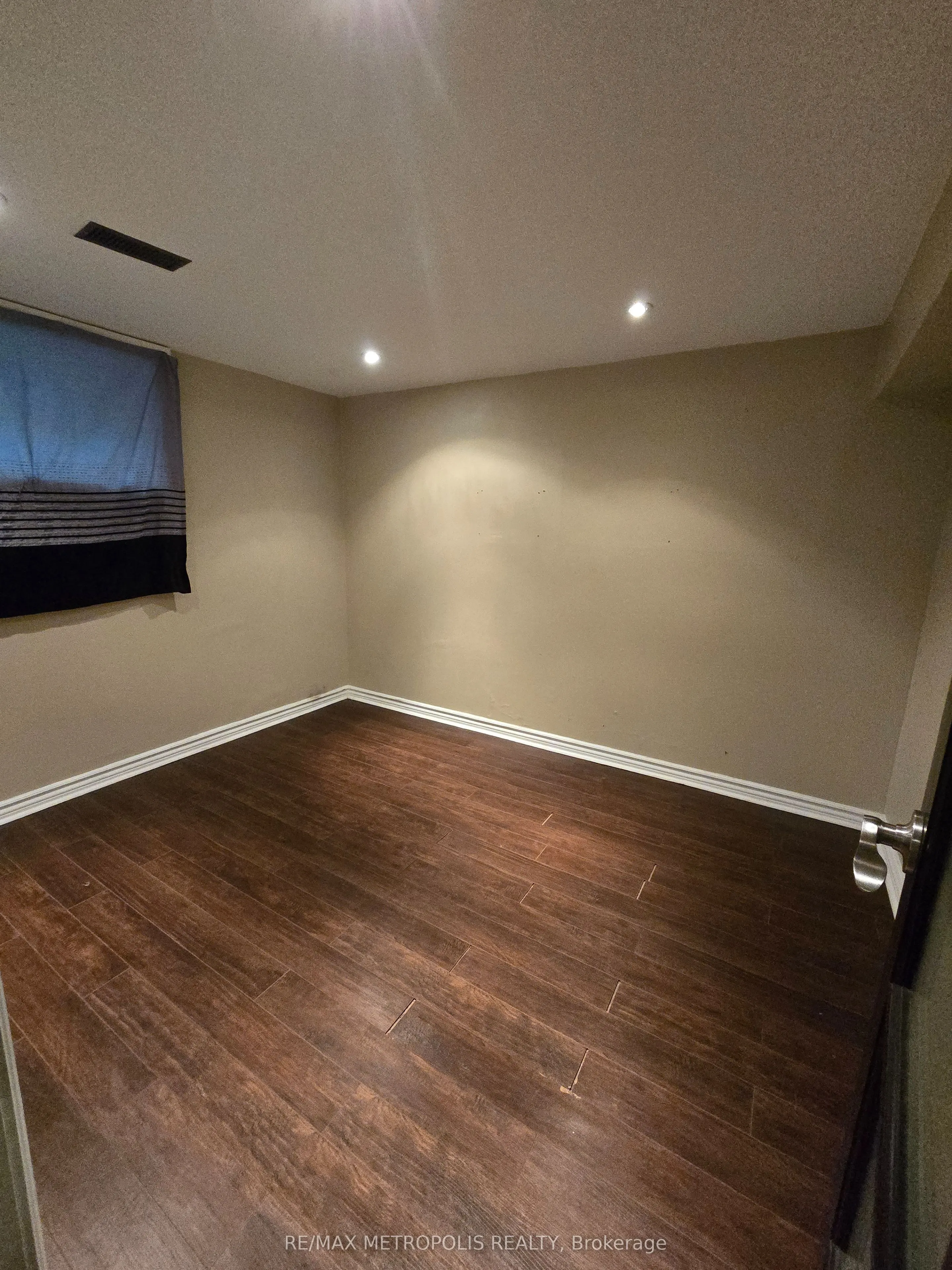 80 Glen Watford Drive