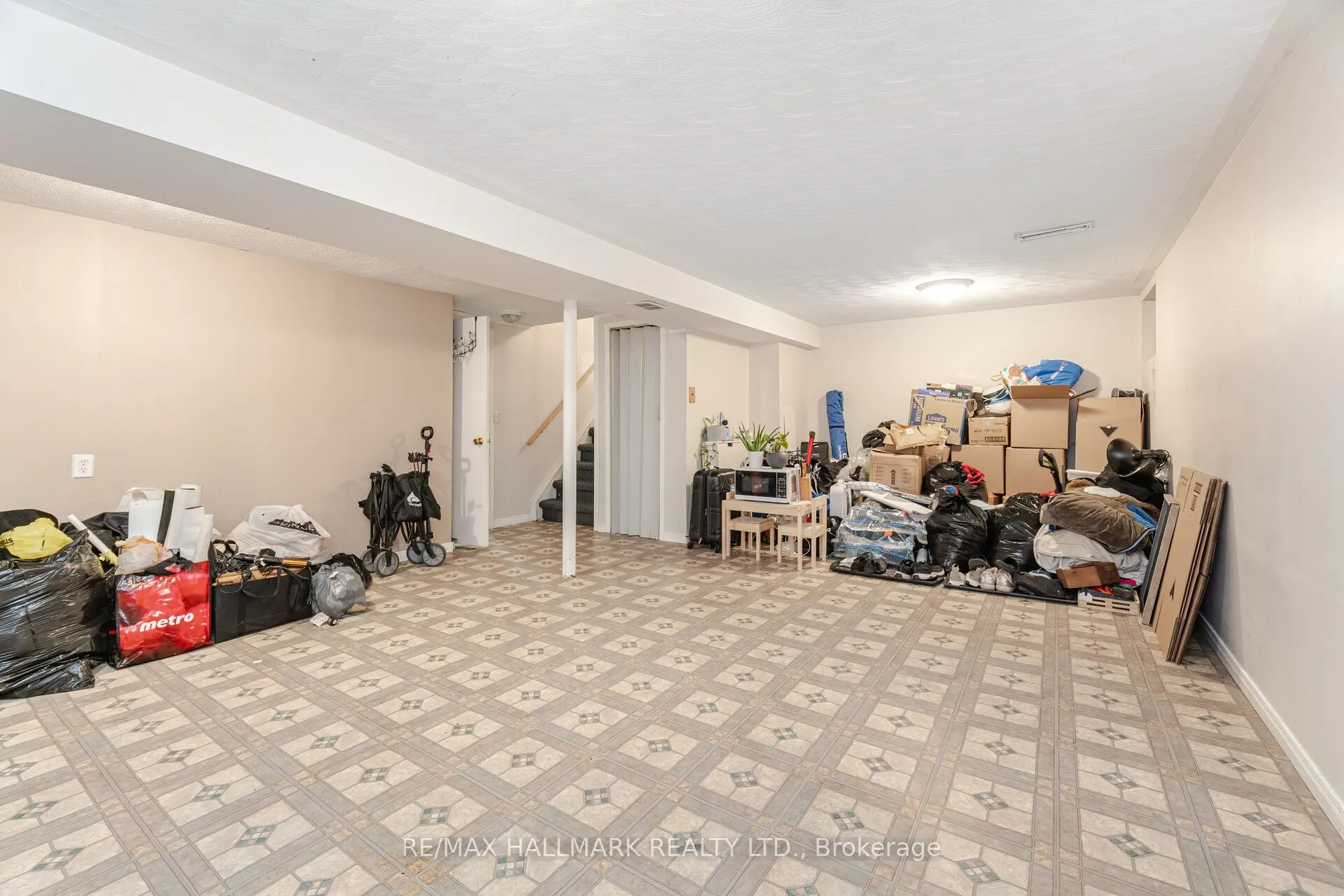 73 Dogwood Crescent