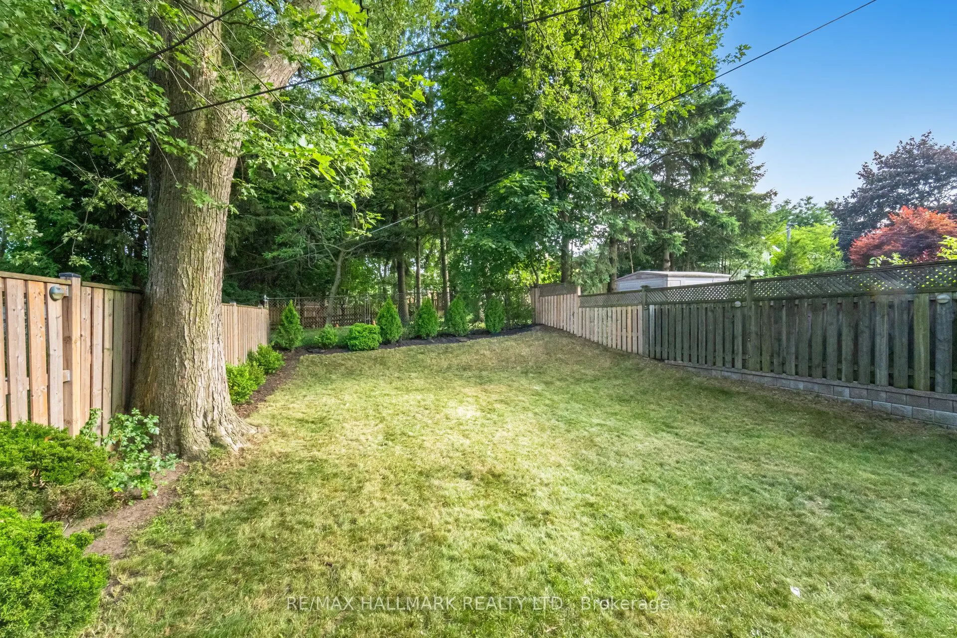 73 Dogwood Crescent