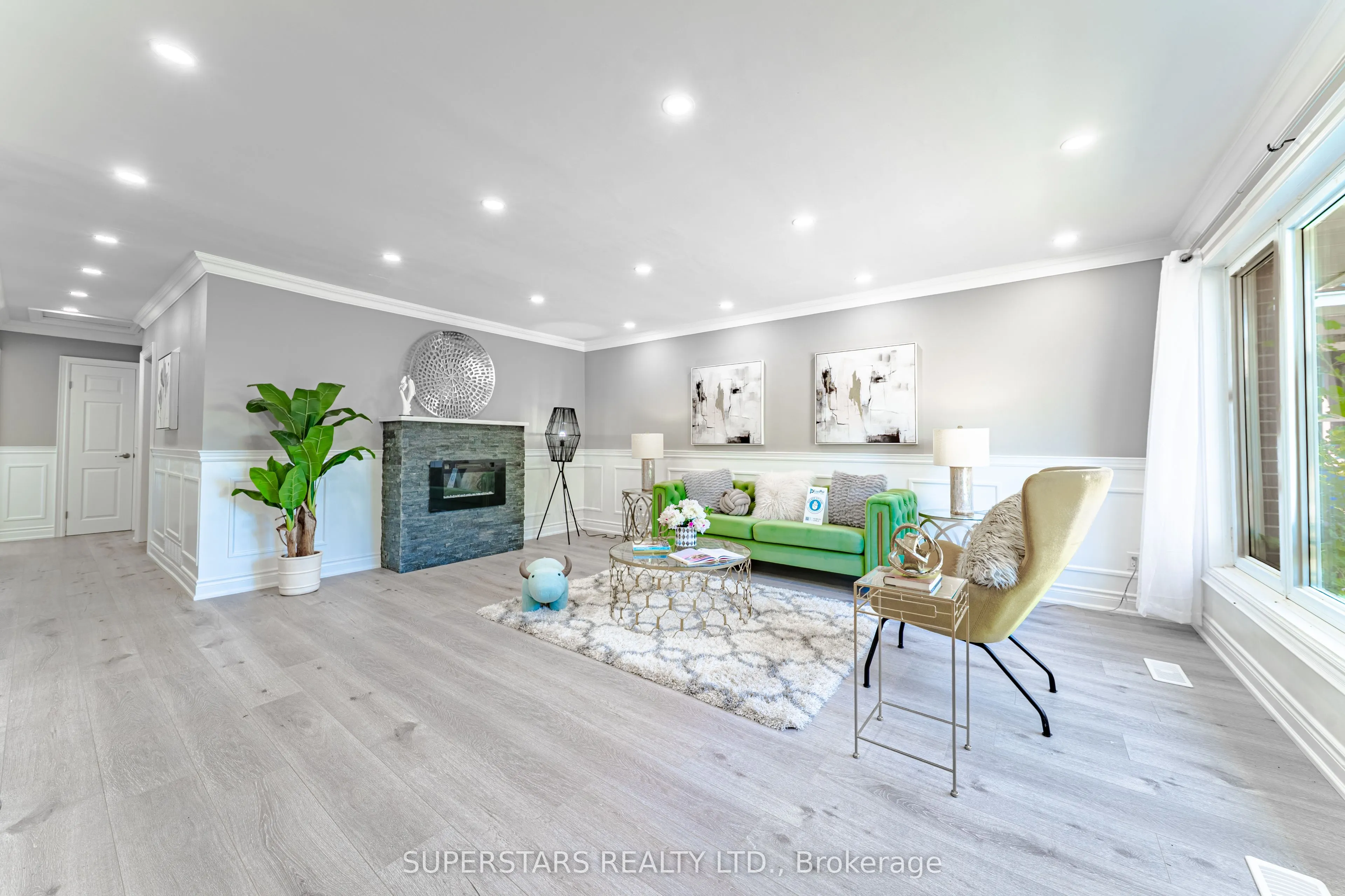 461 Cromwell Avenue