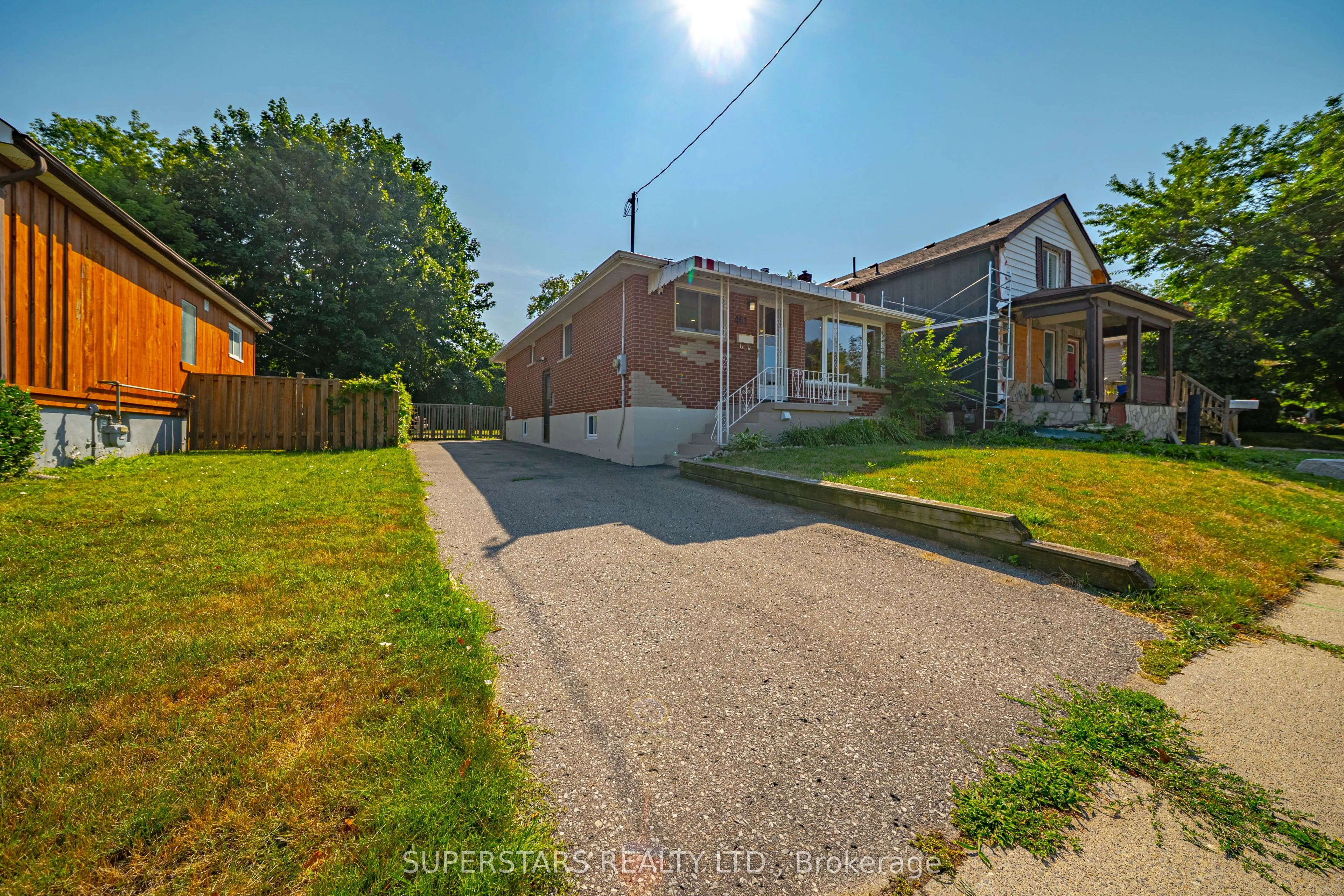 461 Cromwell Avenue