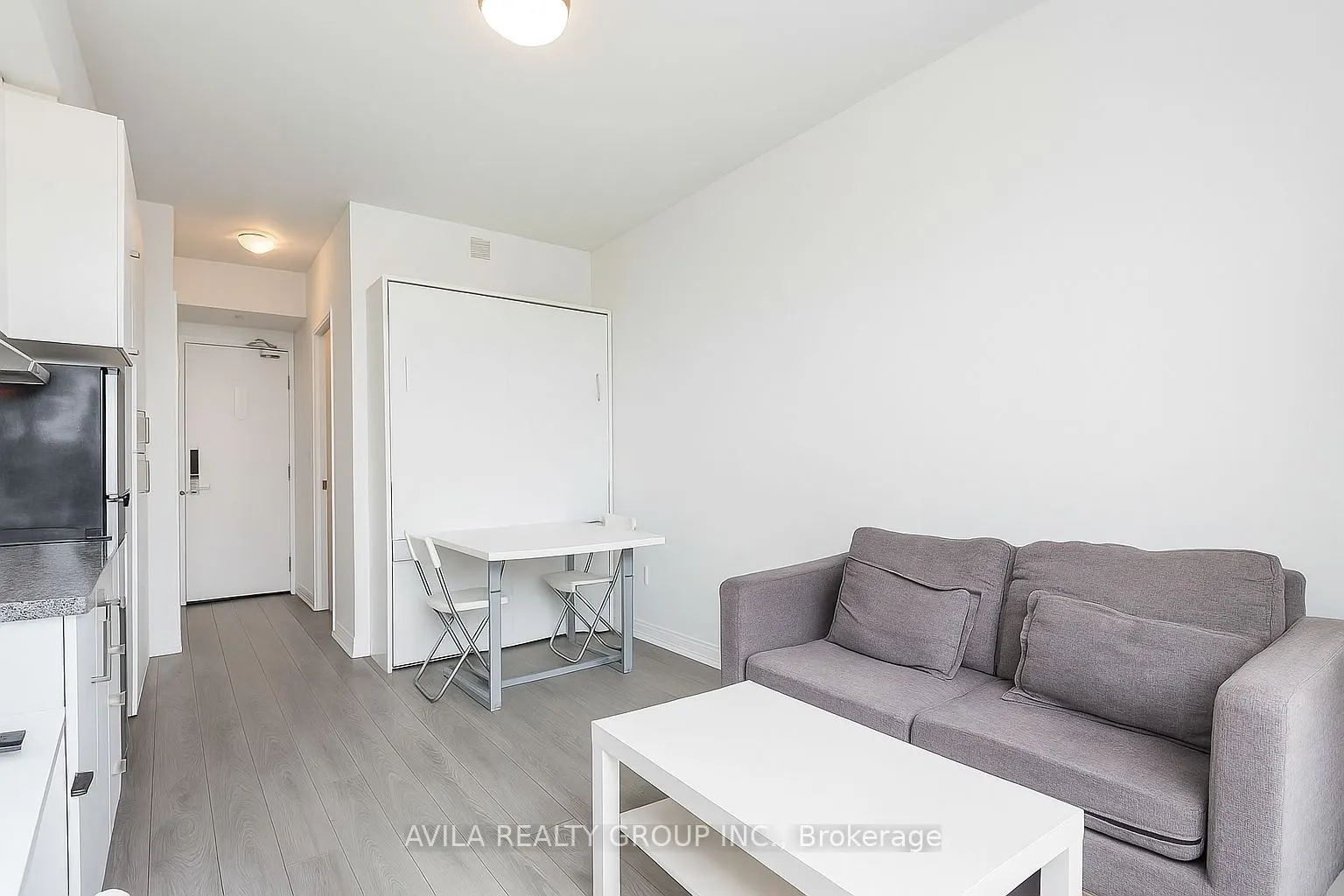 1900 Simcoe Street N, #615