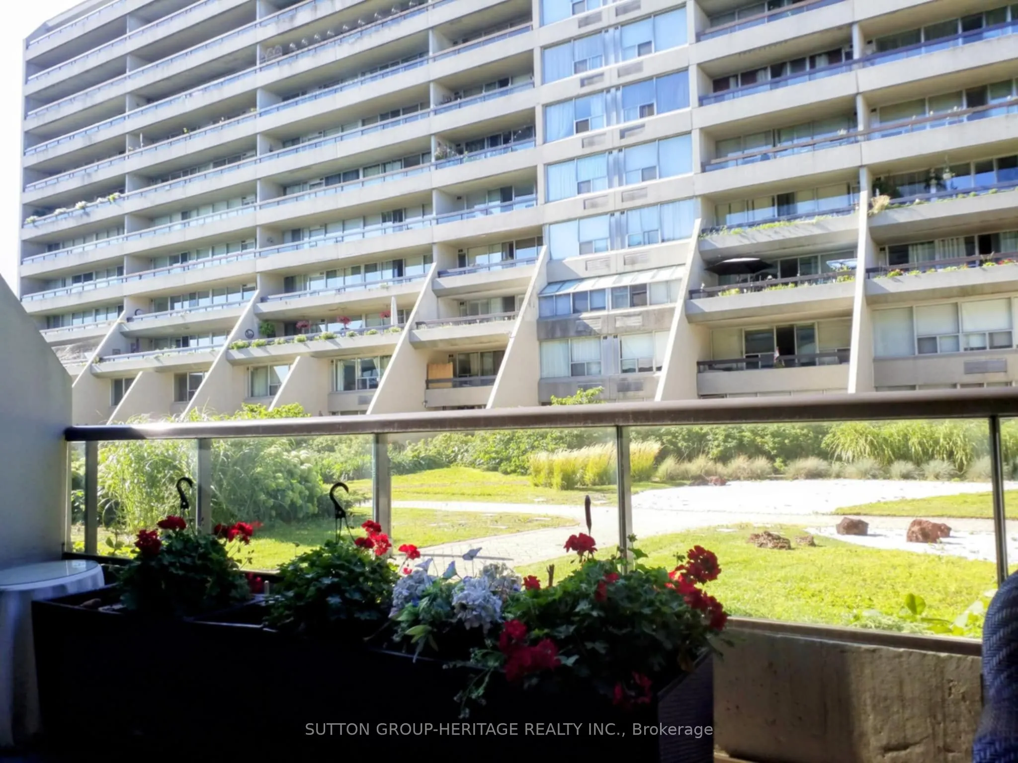 50 Richmond Street E, #232