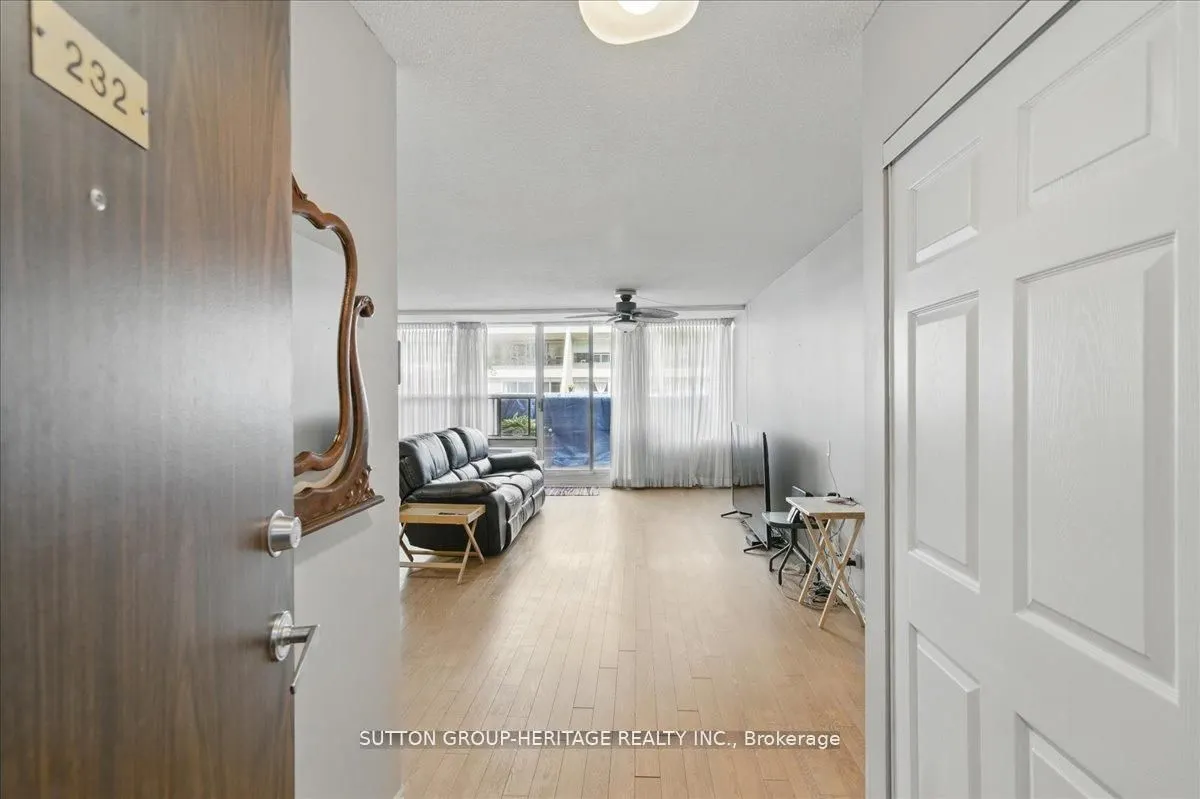 50 Richmond Street E, #232