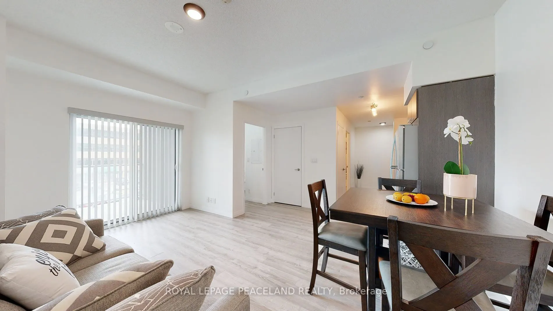 2150 Lawrence Avenue E, #204