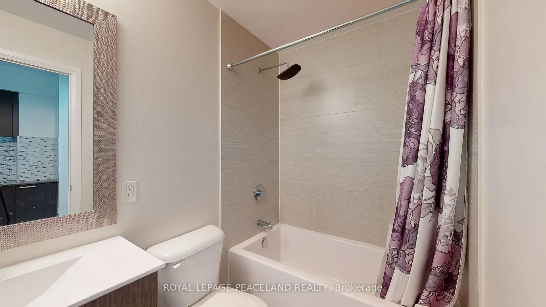 2150 Lawrence Avenue E, #204