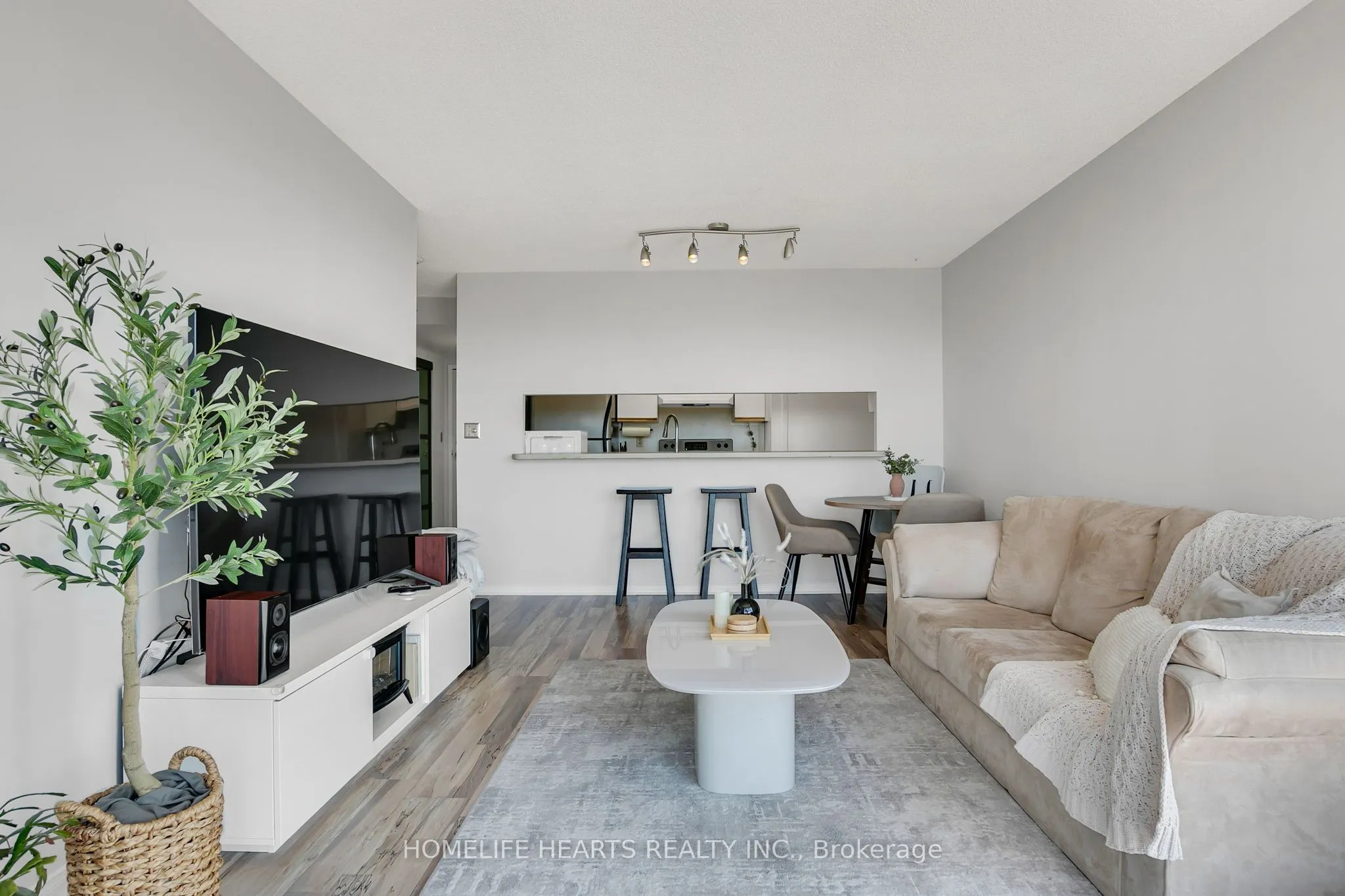 90 Dale Avenue, #1706
