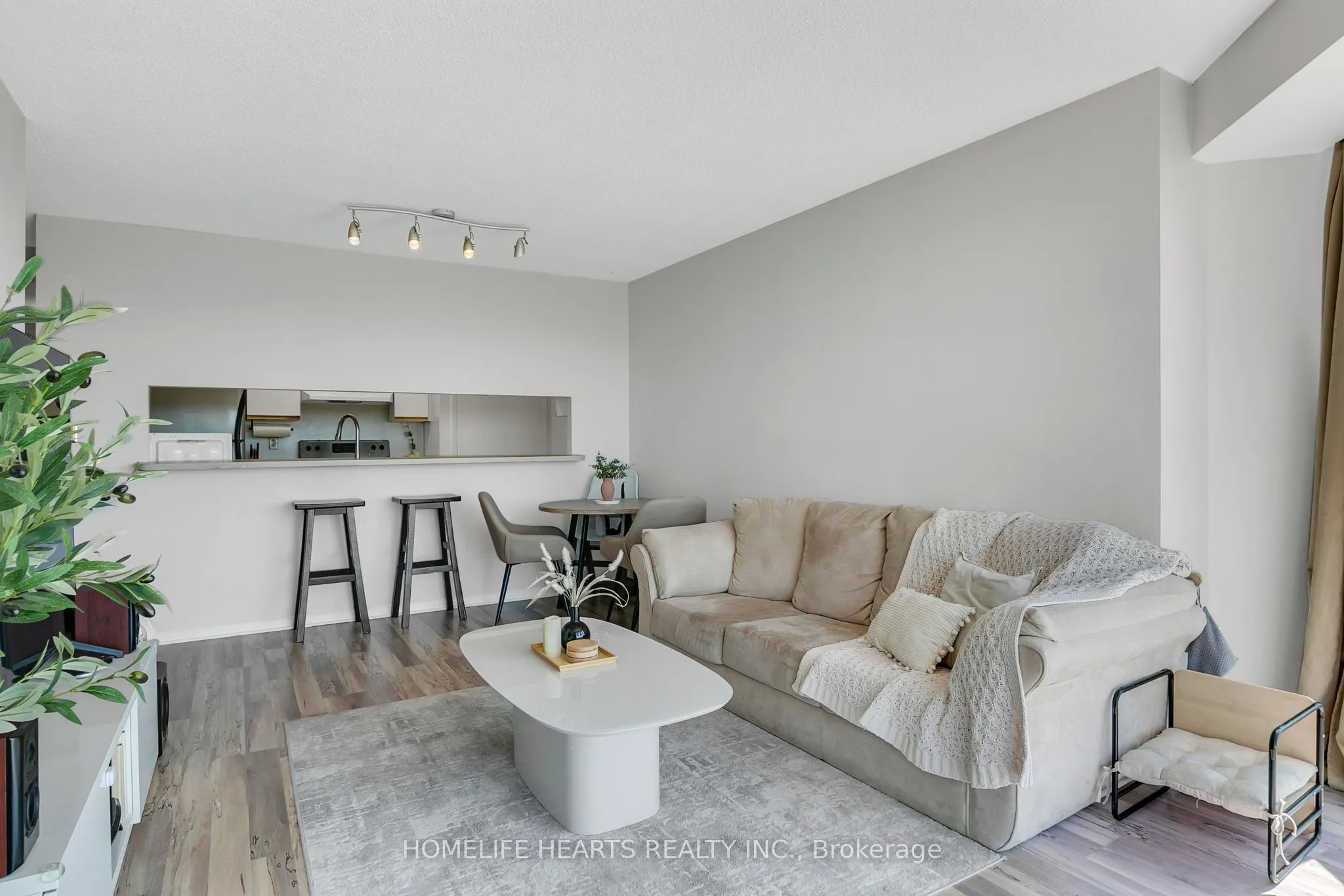 90 Dale Avenue, #1706