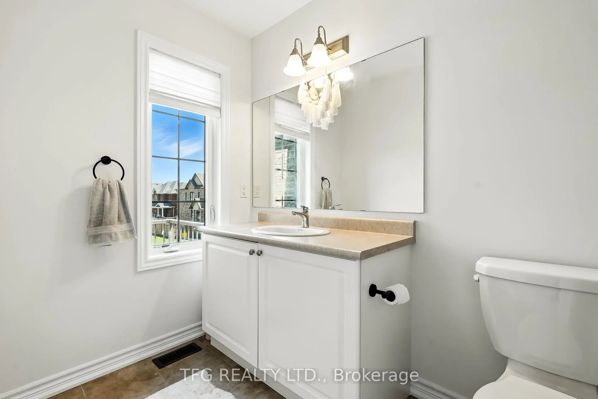 146 Crombie Street