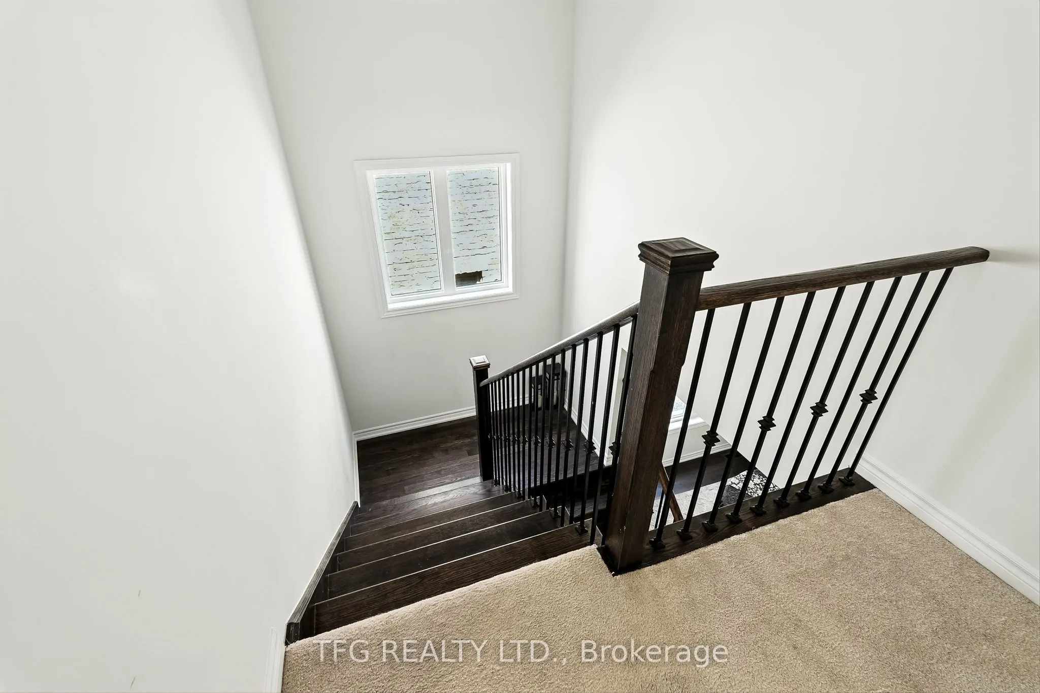146 Crombie Street