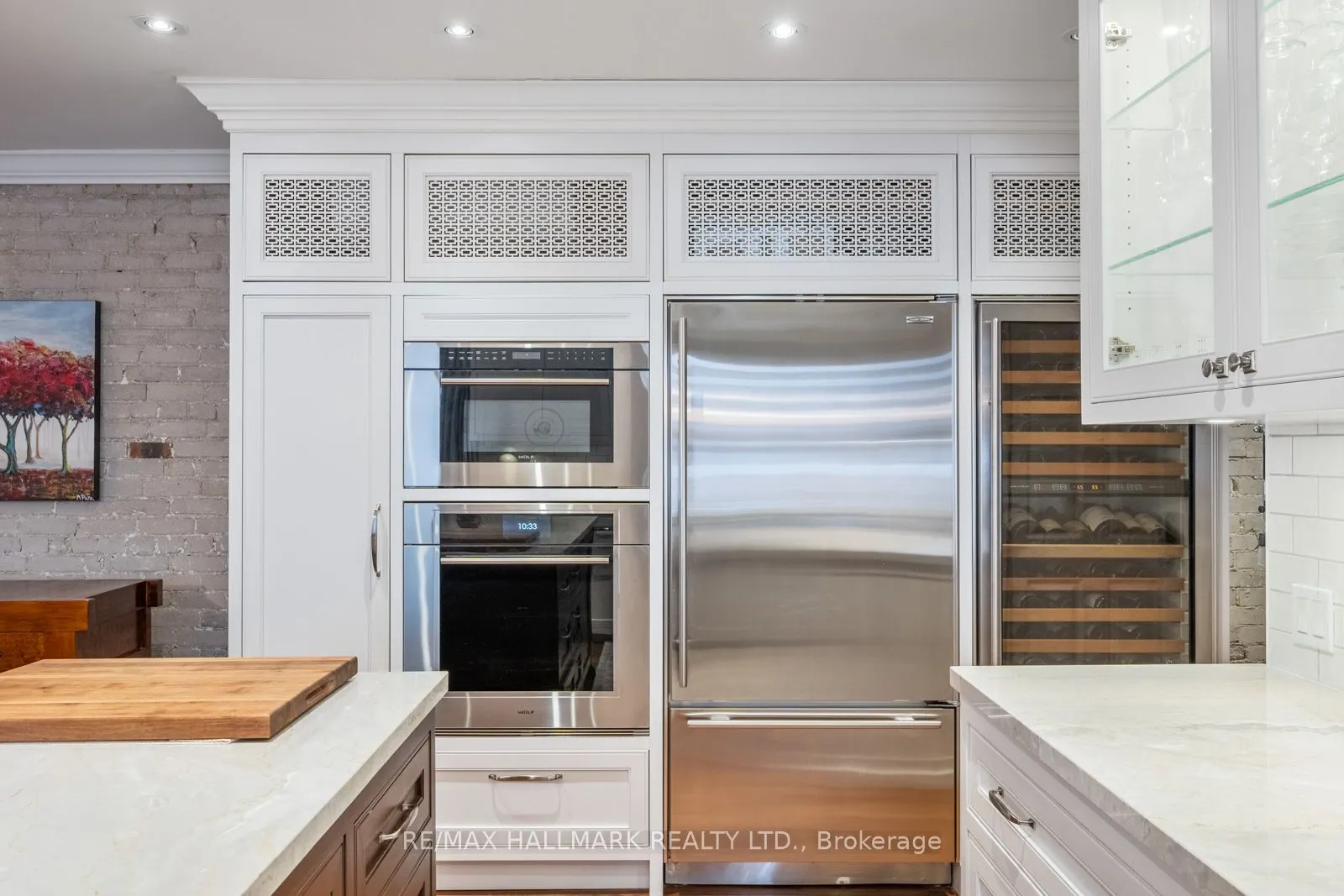 24 Hammersmith Avenue, #Main
