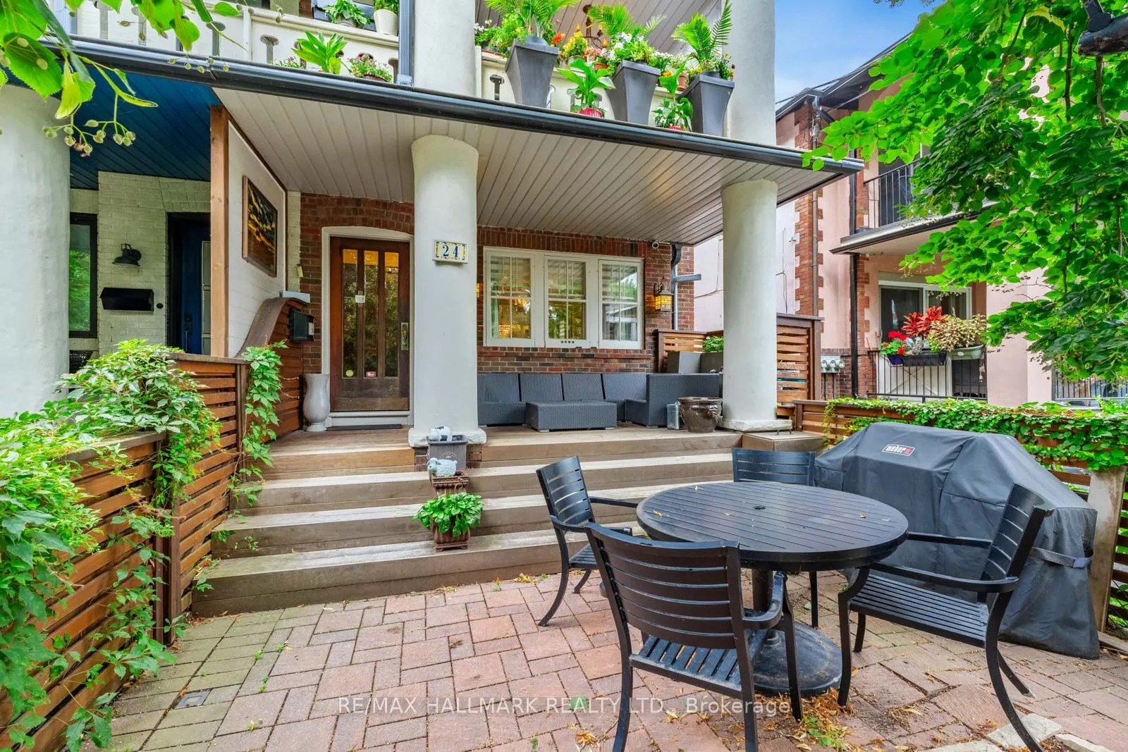 24 Hammersmith Avenue, #Main