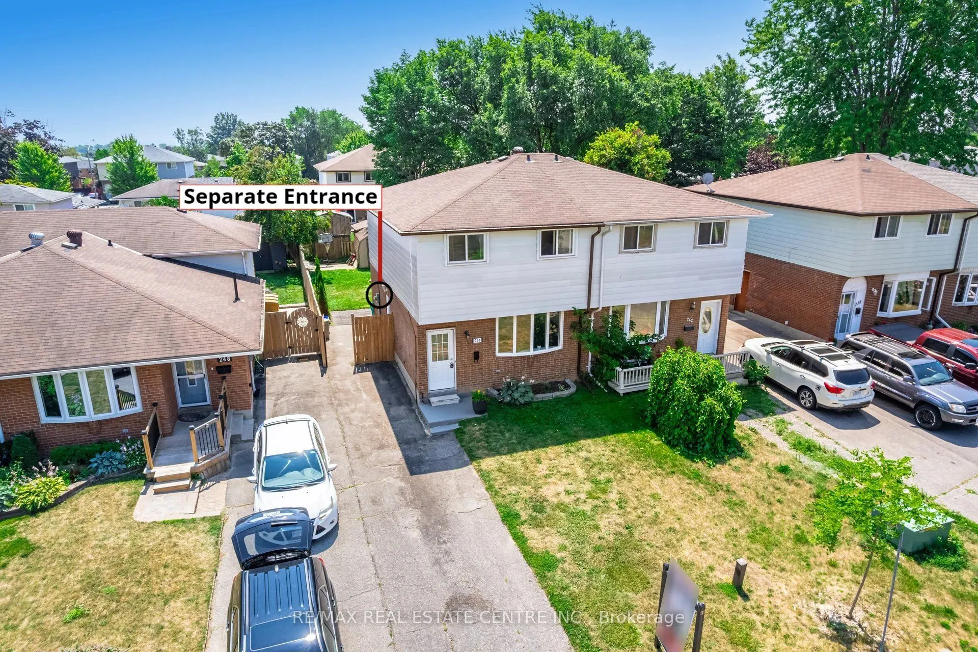 244 Kinmount Crescent