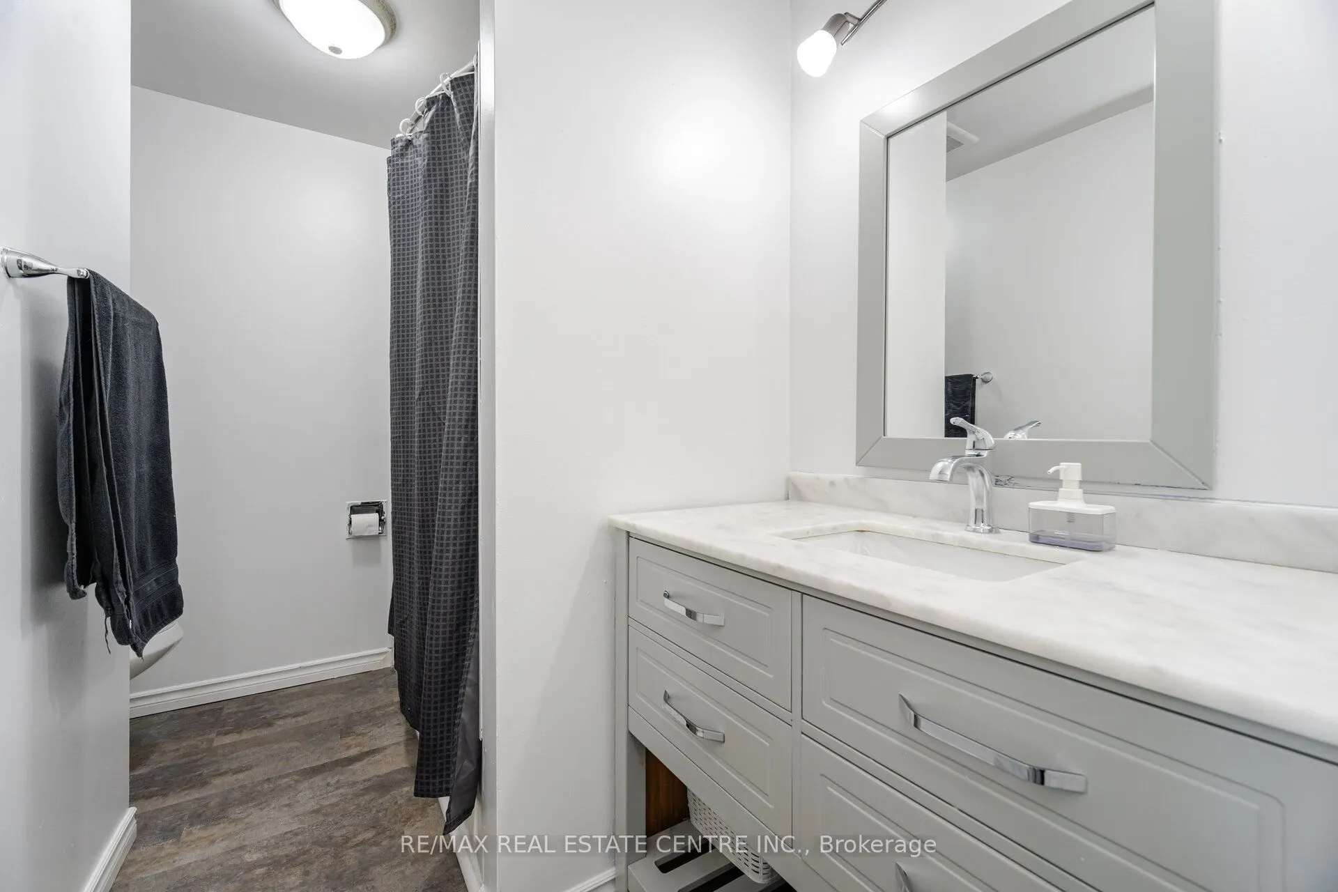 244 Kinmount Crescent