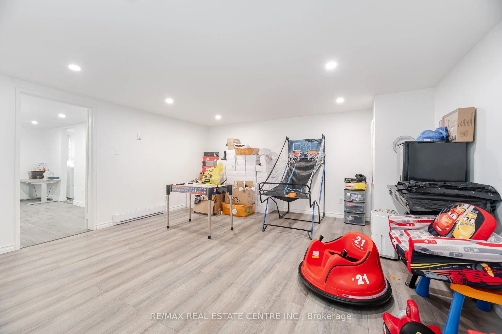 244 Kinmount Crescent