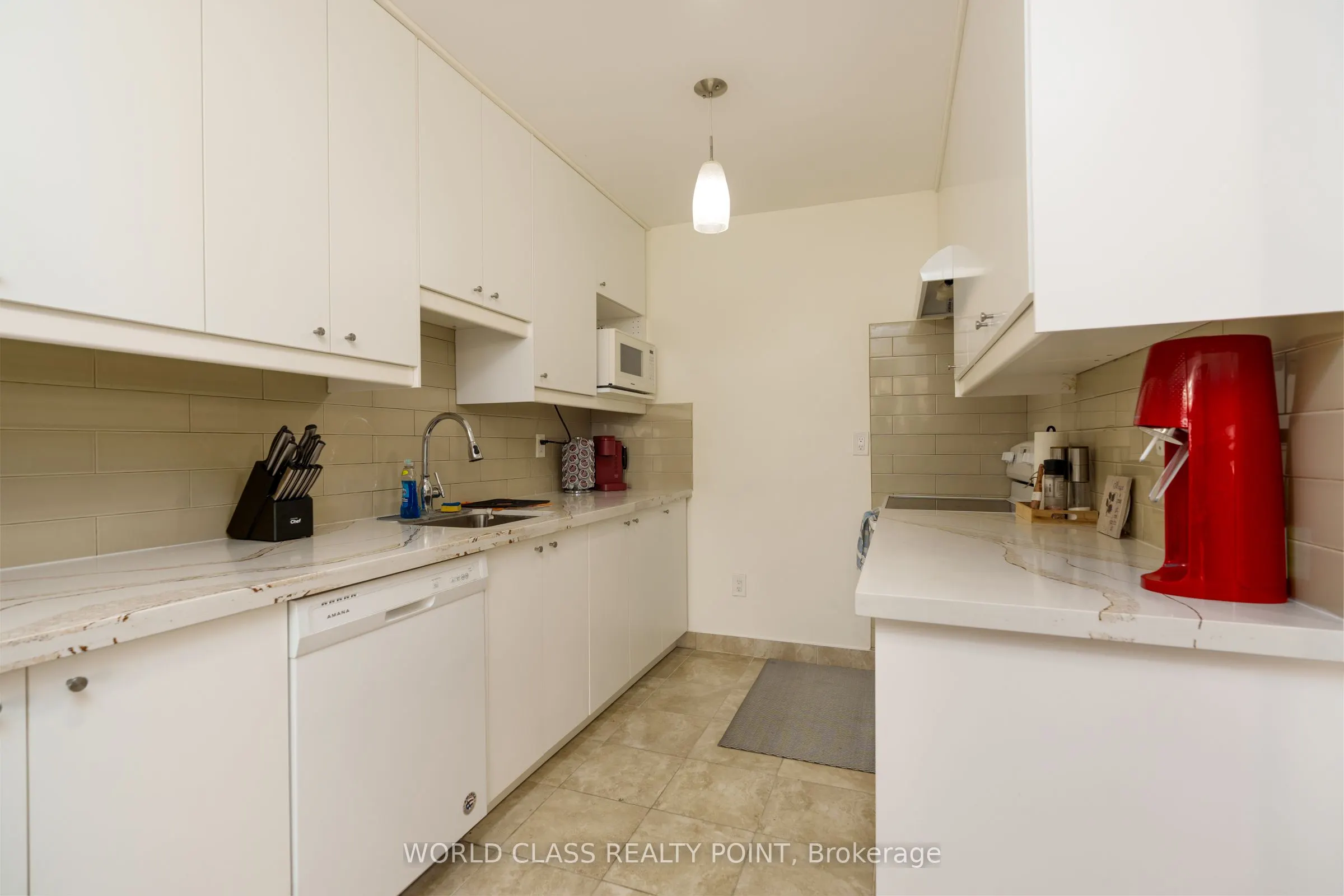121 Ling Road, #1406