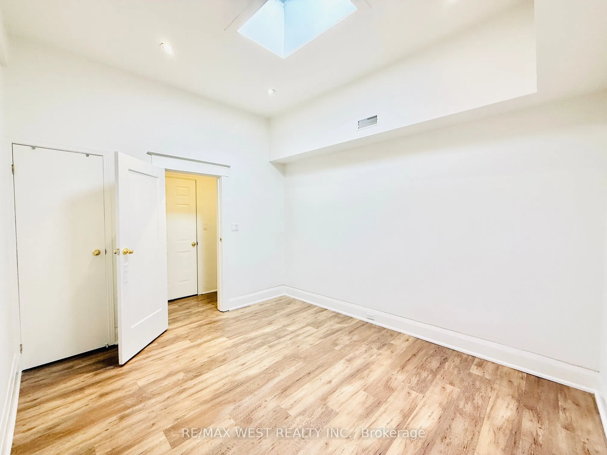 2097 Danforth Avenue, #1