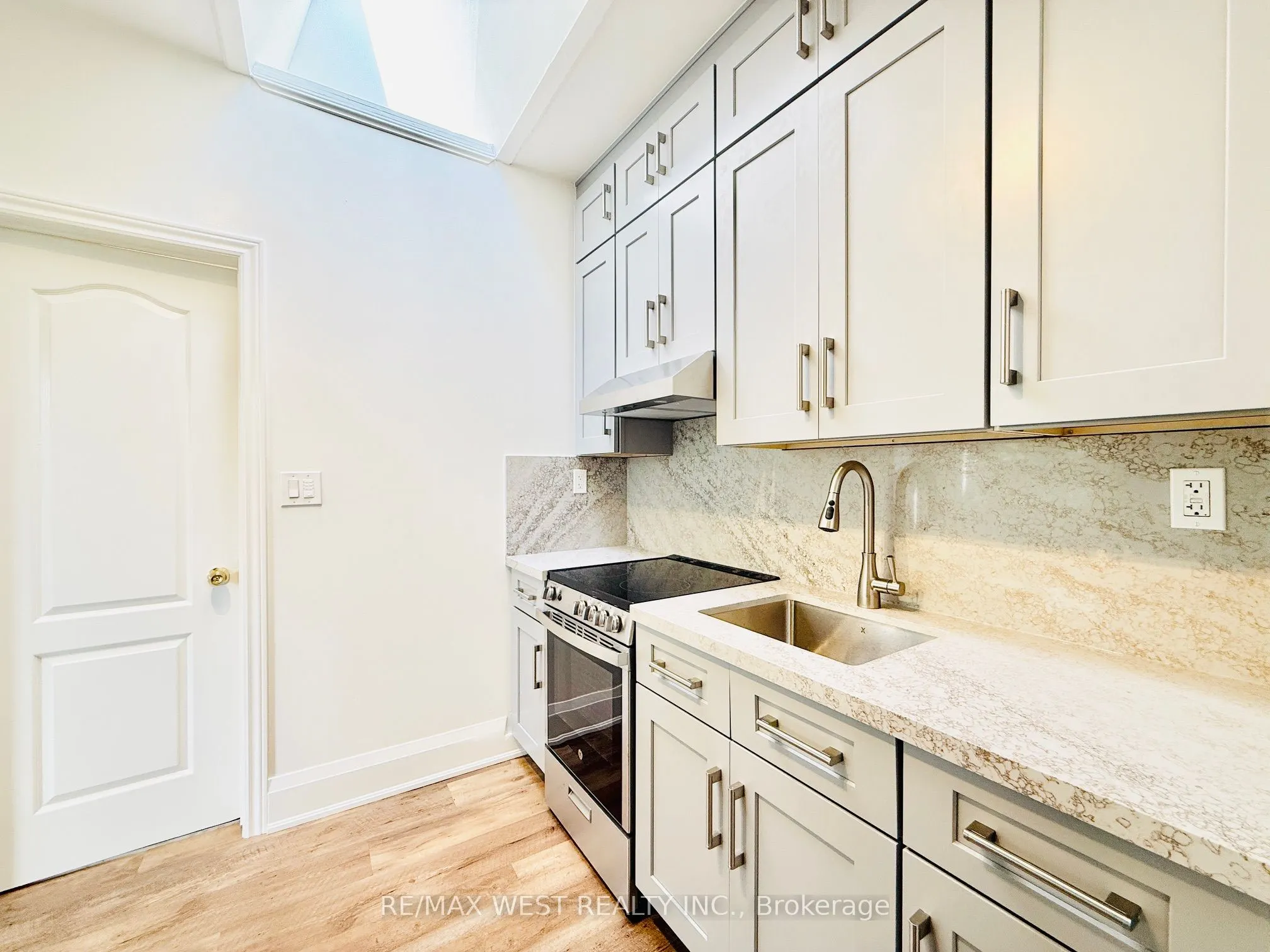 2097 Danforth Avenue, #1