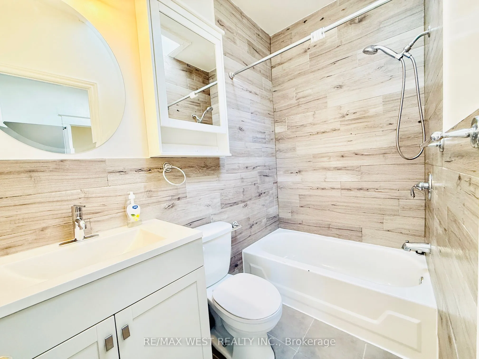 2097 Danforth Avenue, #1
