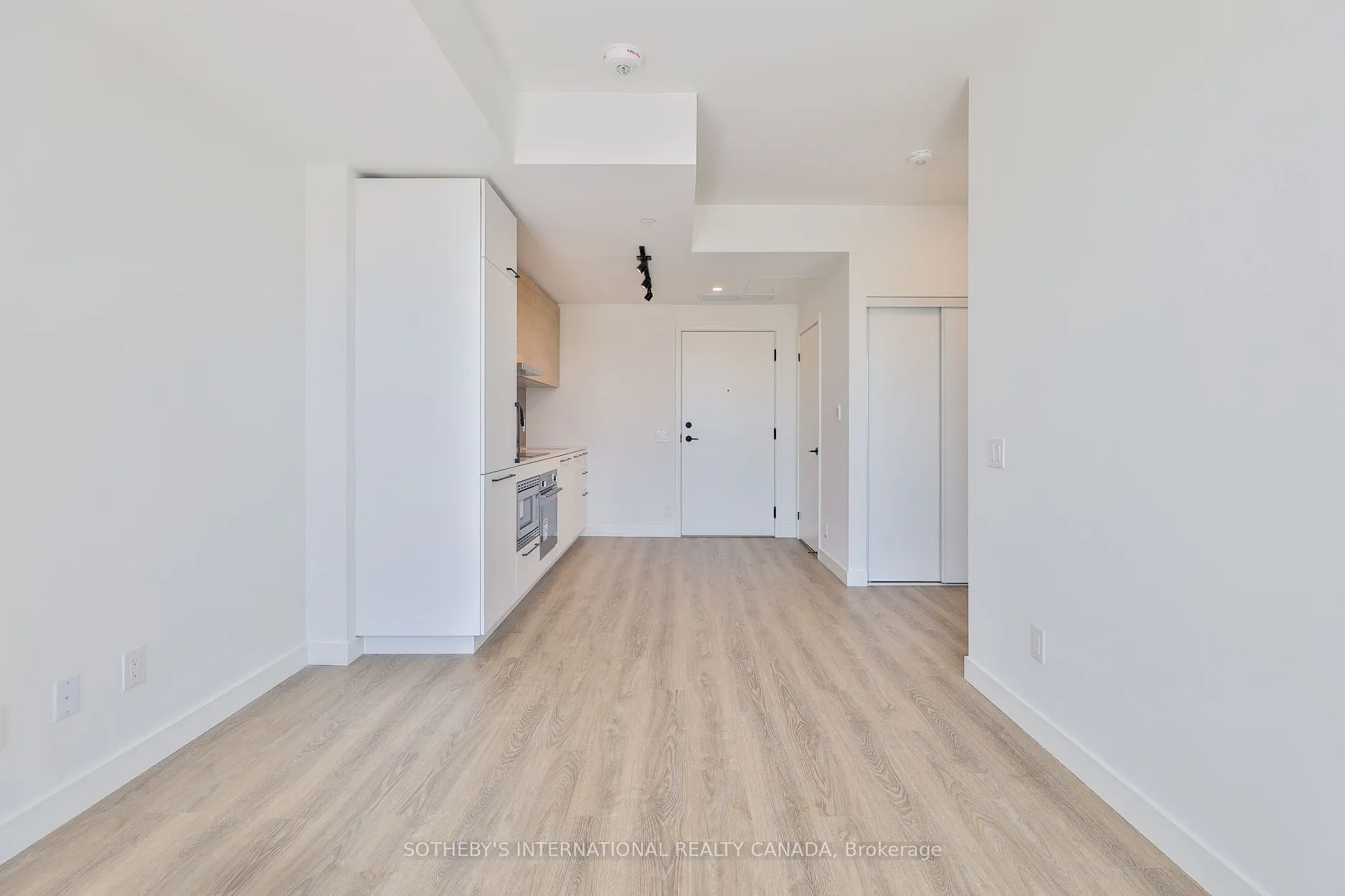 1050 Eastern Avenue, #514