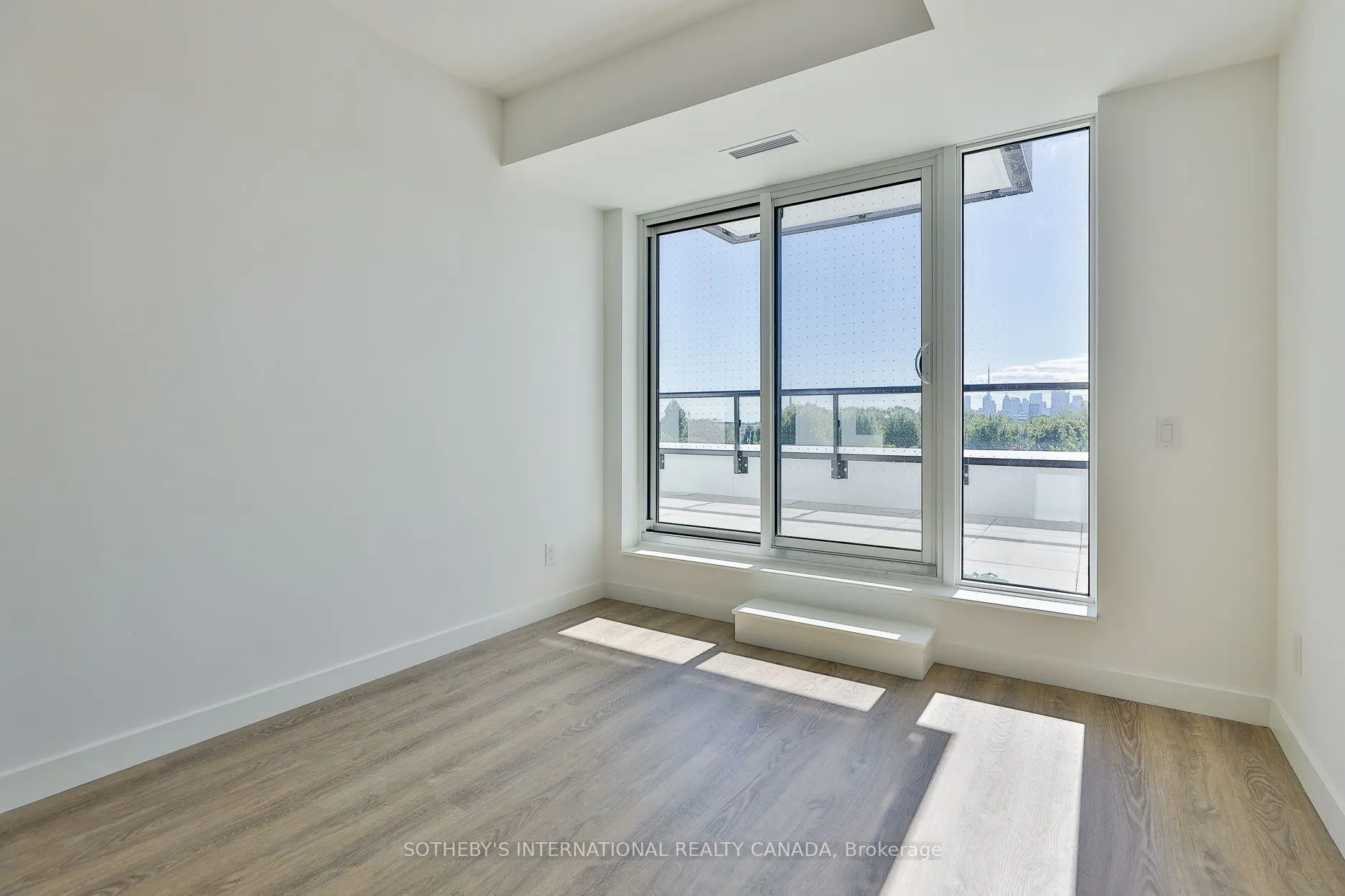 1050 Eastern Avenue, #514