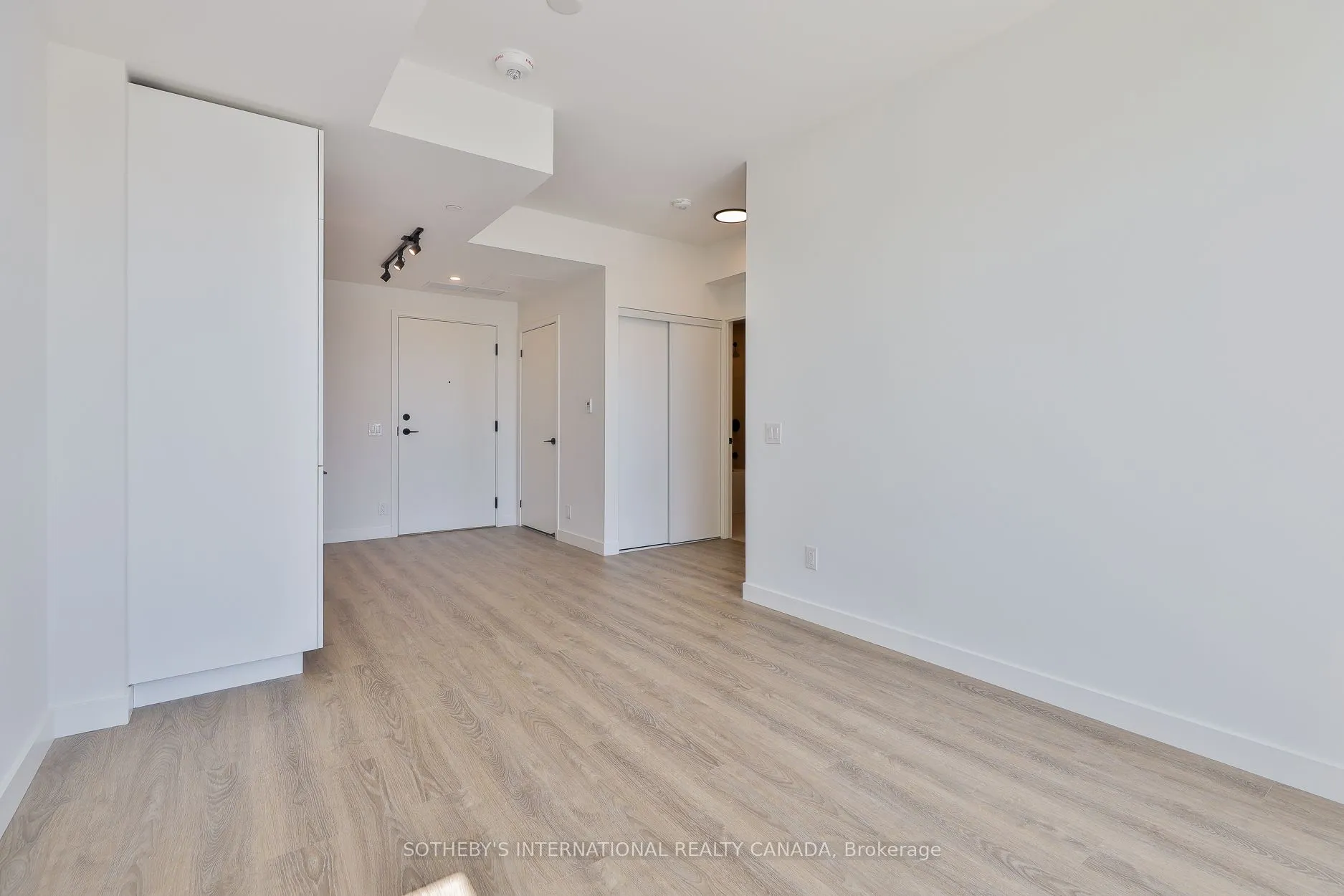 1050 Eastern Avenue, #514