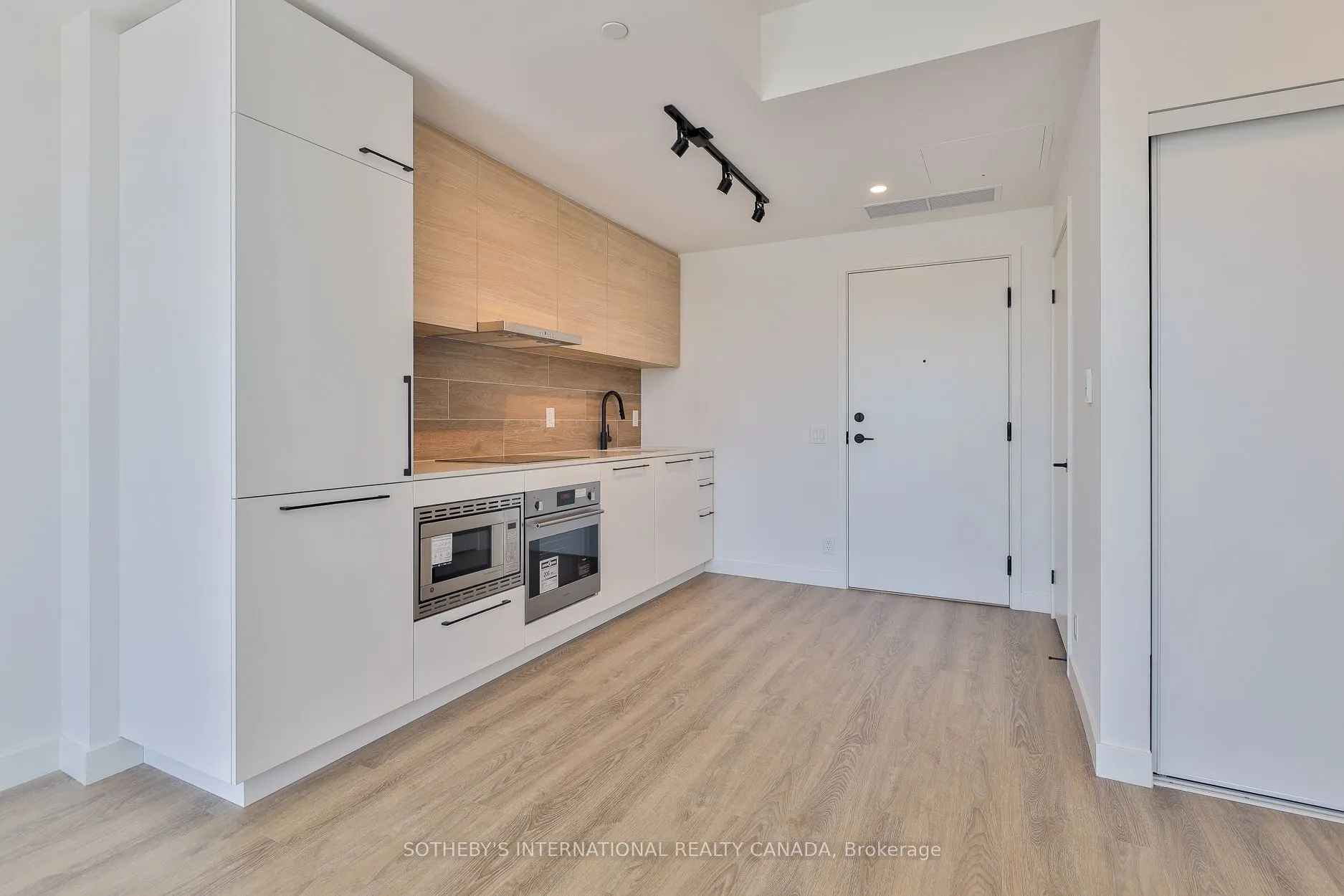 1050 Eastern Avenue, #514