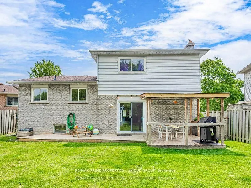 742 Greenbriar Drive