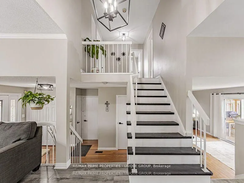 742 Greenbriar Drive