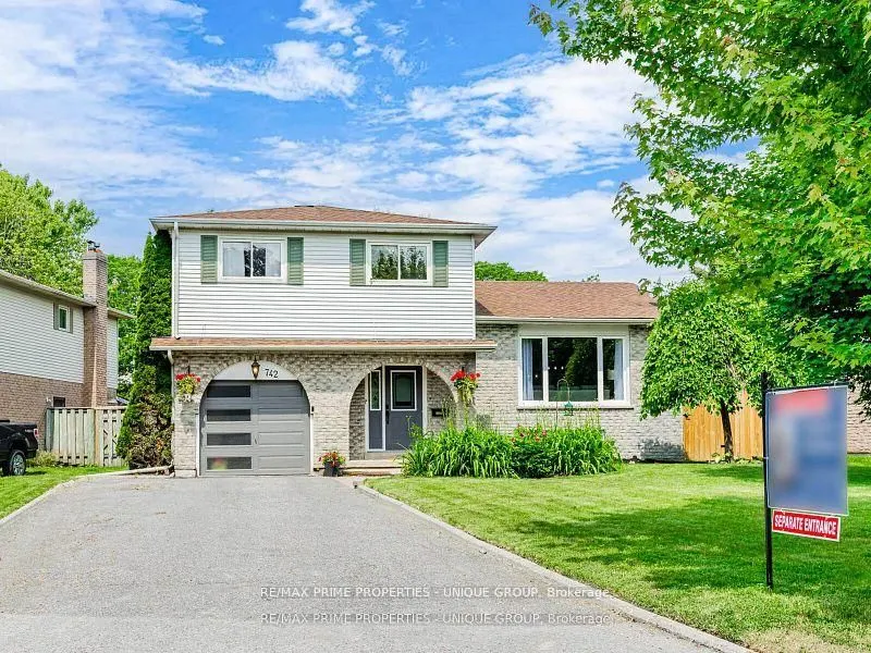 742 Greenbriar Drive
